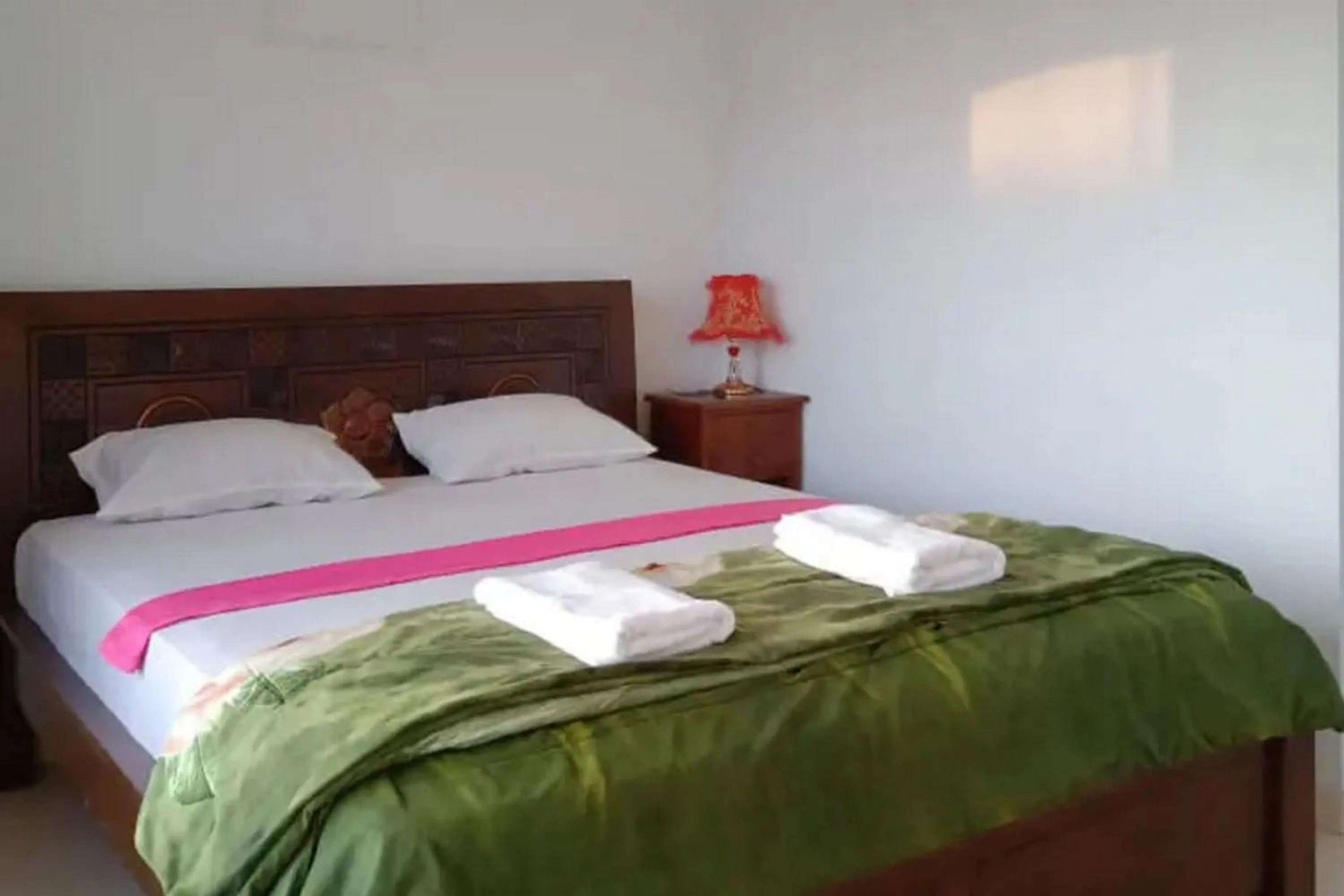 Bed in Puri Karimunjawa RedPartner