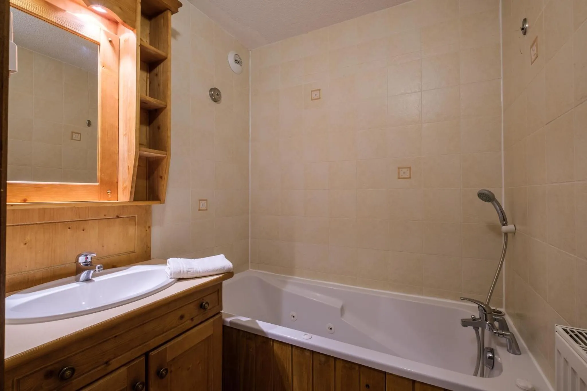 Bedroom in Résidence Les Balcons de Val Cenis Village
