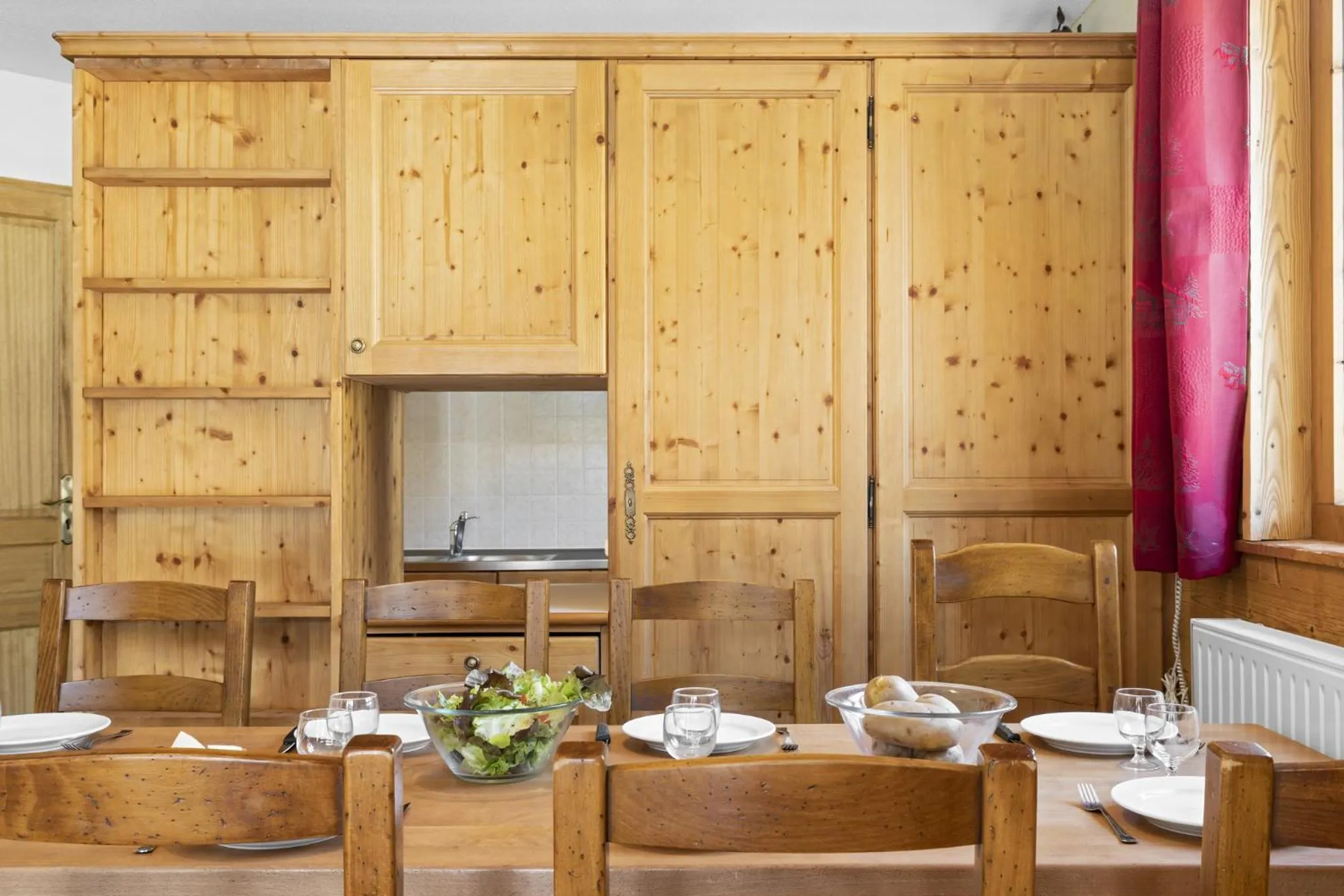 Kitchen or kitchenette in Résidence Les Balcons de Val Cenis Village