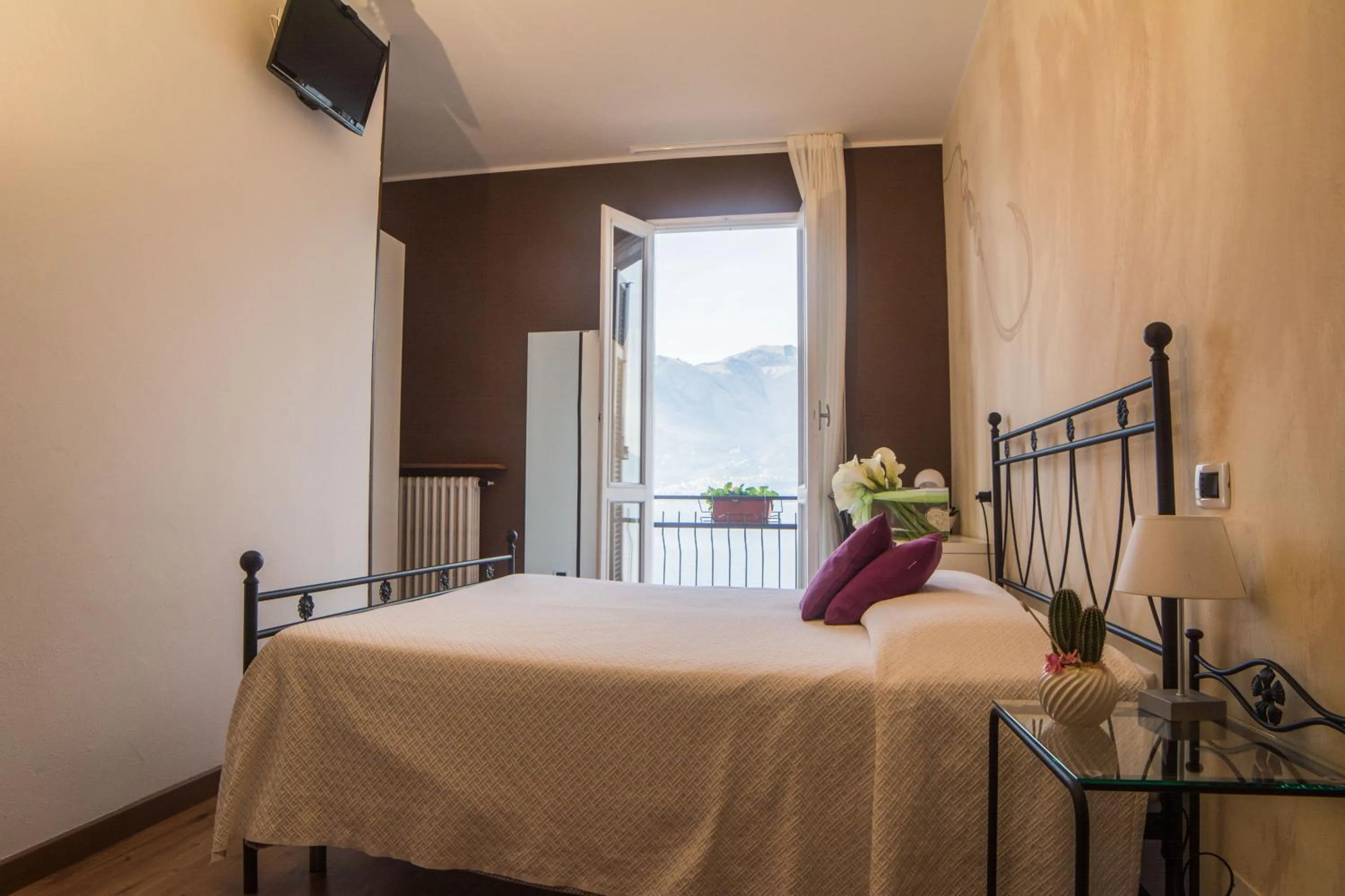 Bedroom in Crotto dei Pescatori