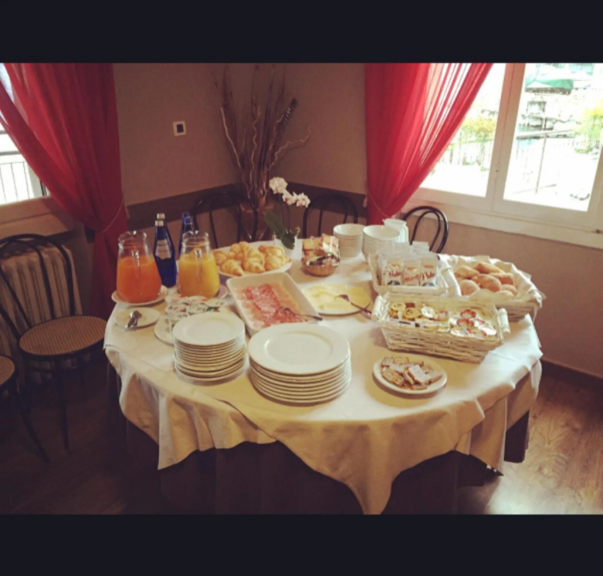 Decorative detail in Crotto dei Pescatori