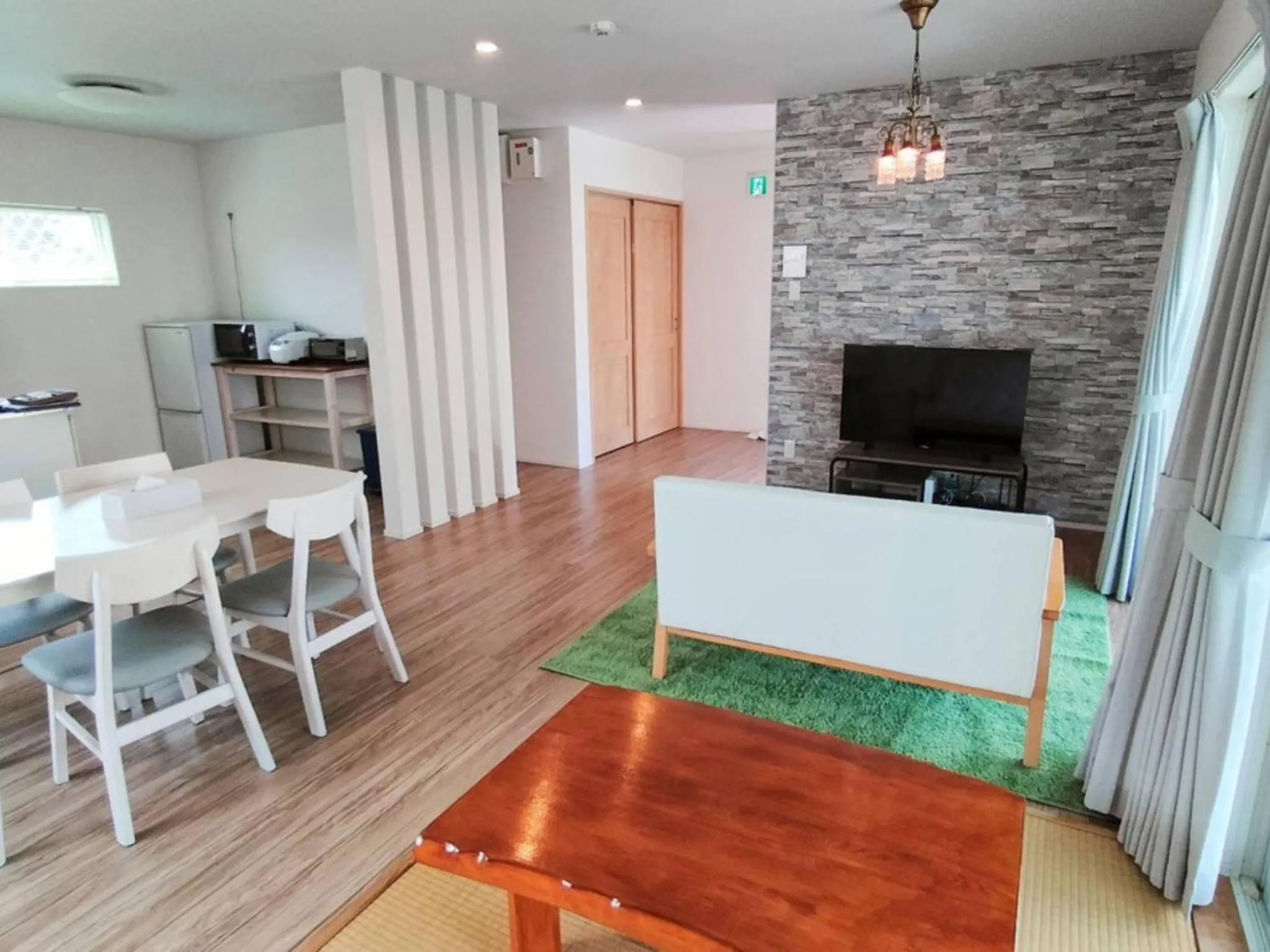 Photo of the whole room in Private Villa Espacio Onna