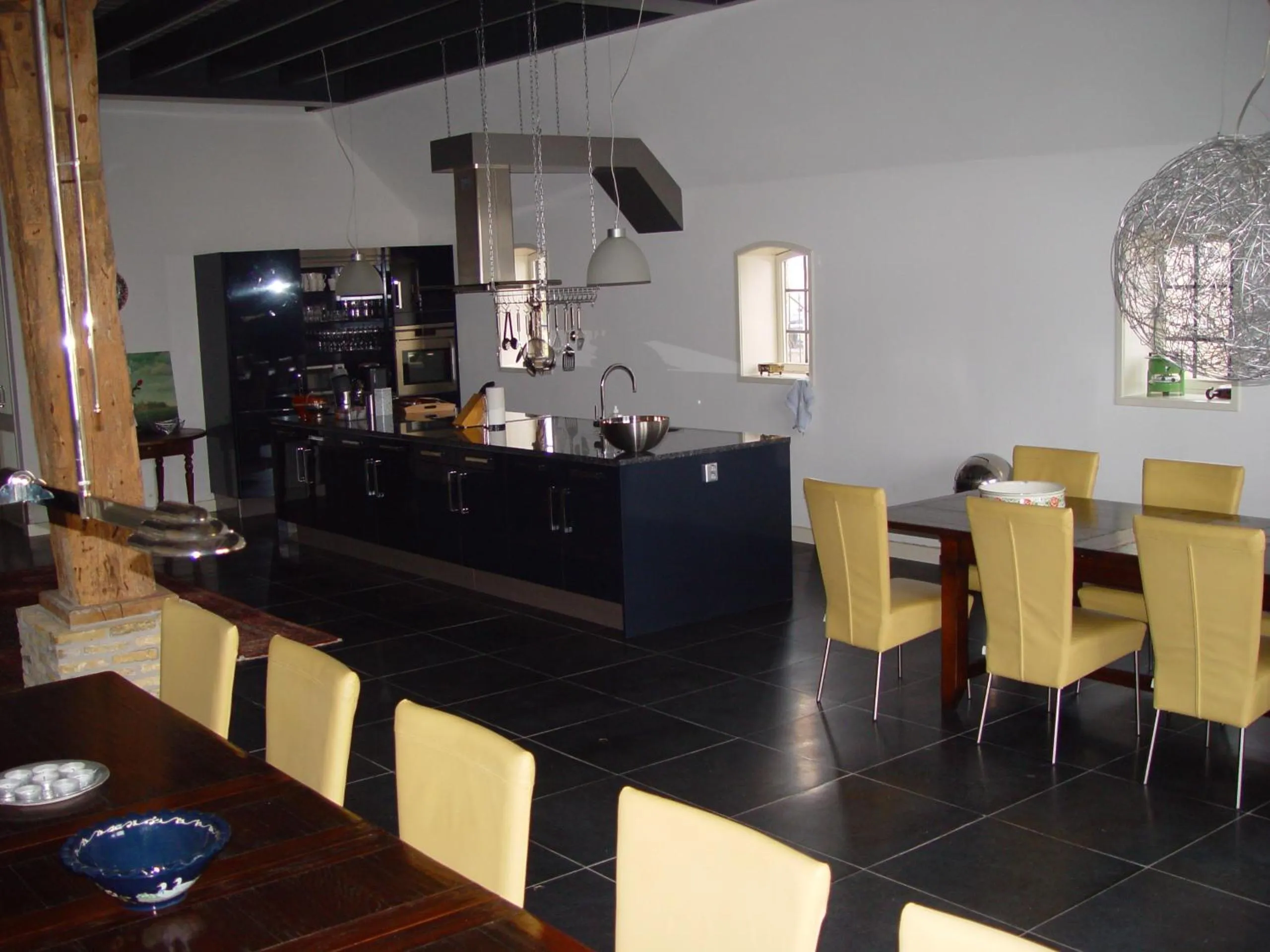 Restaurant/places to eat in Piaam State