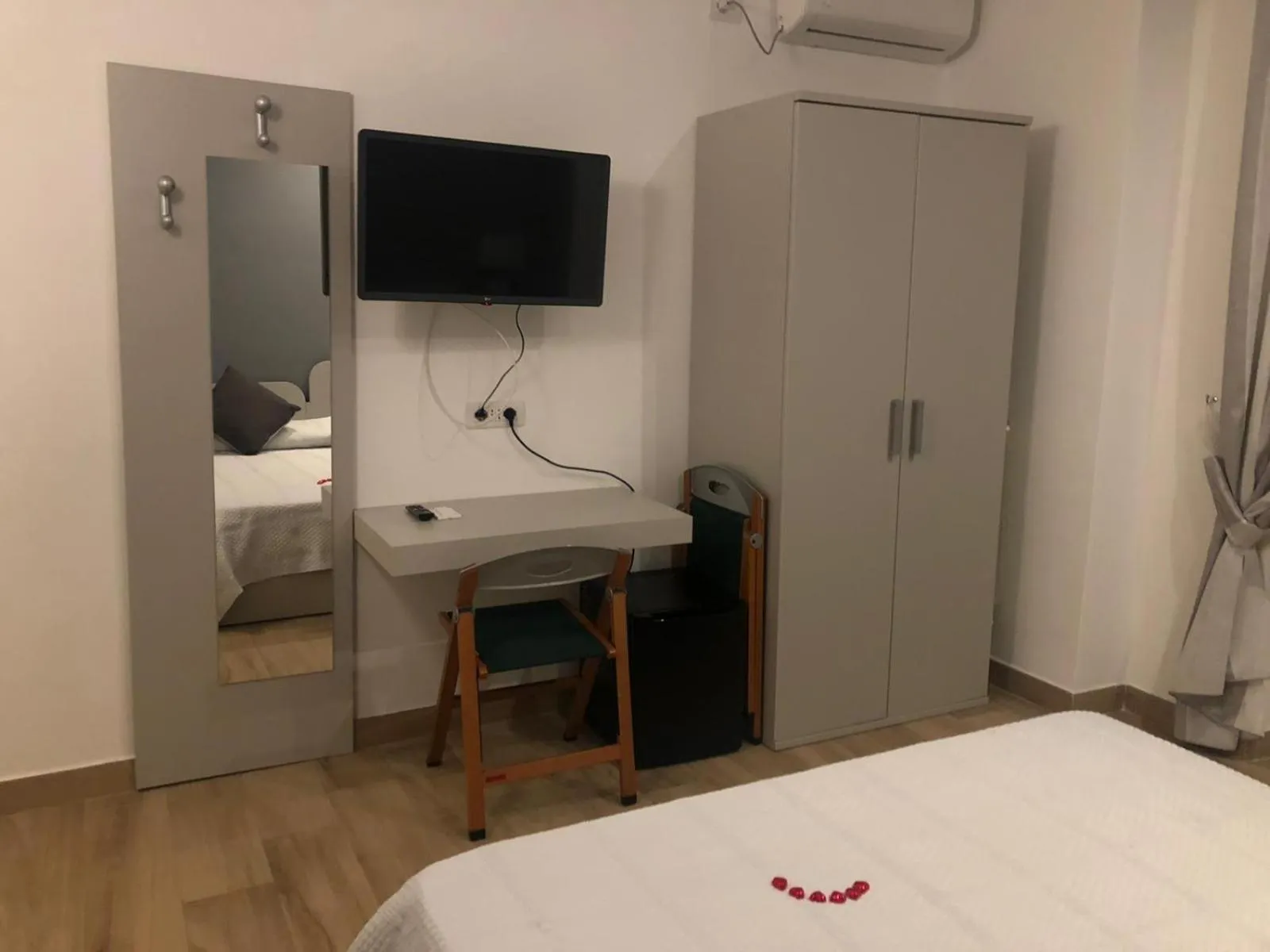 TV and multimedia, Bed in B&b Bethel Napoli