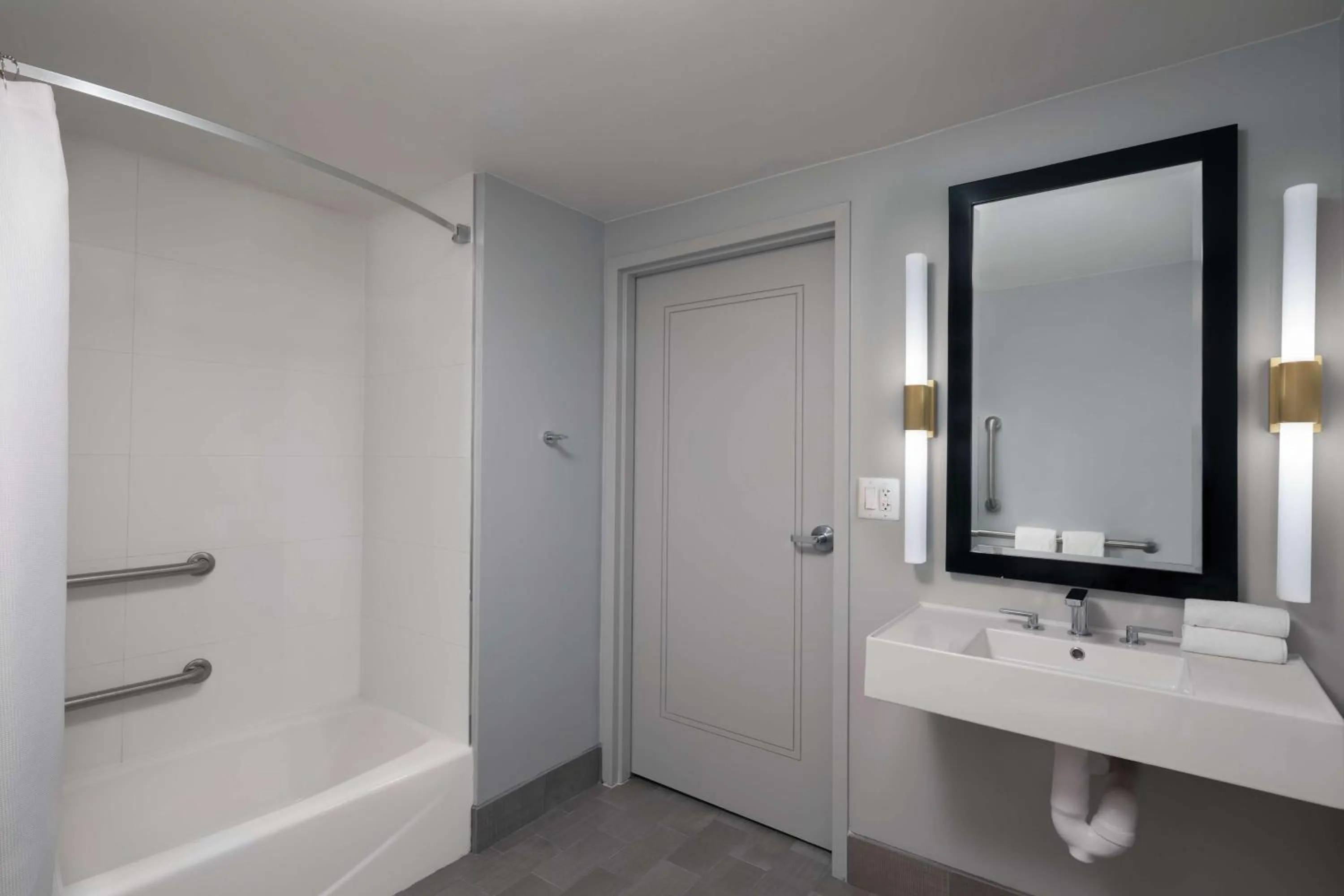 Bathroom in The Starling Atlanta Midtown, Curio Collection by Hilton