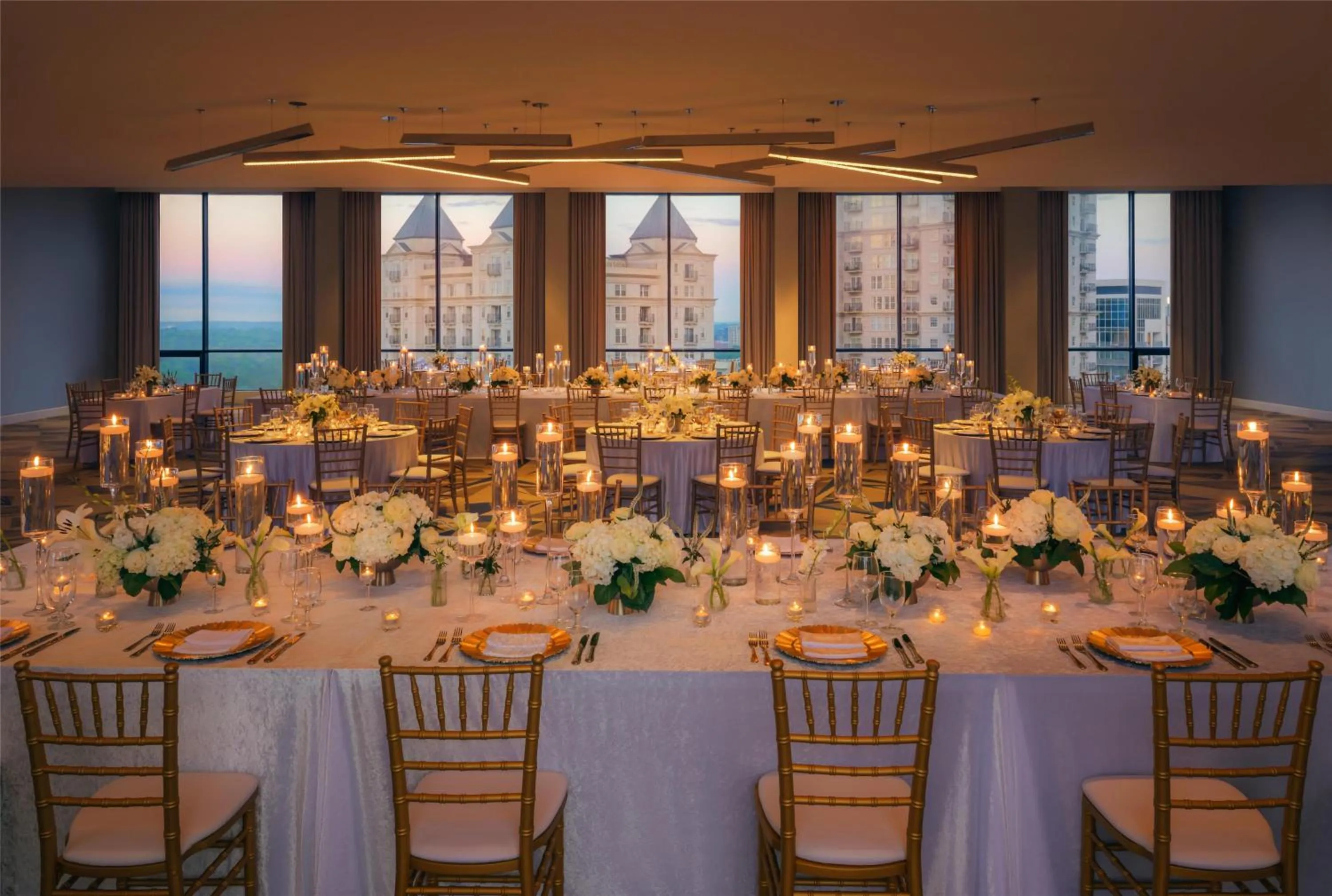 Meeting/conference room in The Starling Atlanta Midtown, Curio Collection by Hilton