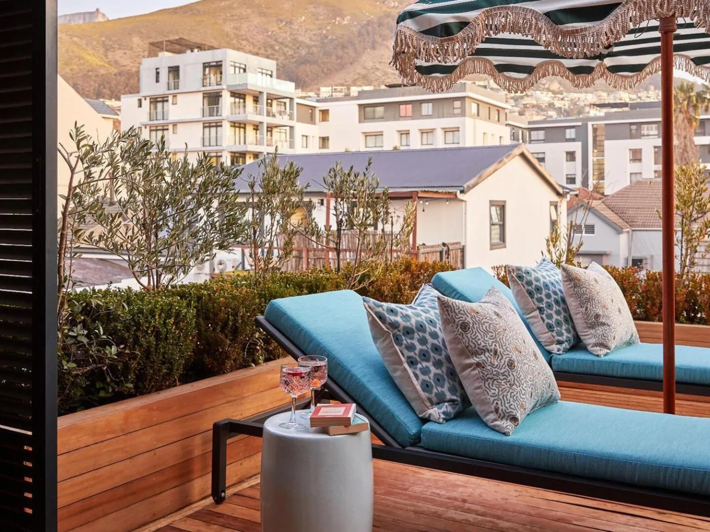 Pineapple House Boutique Hotel