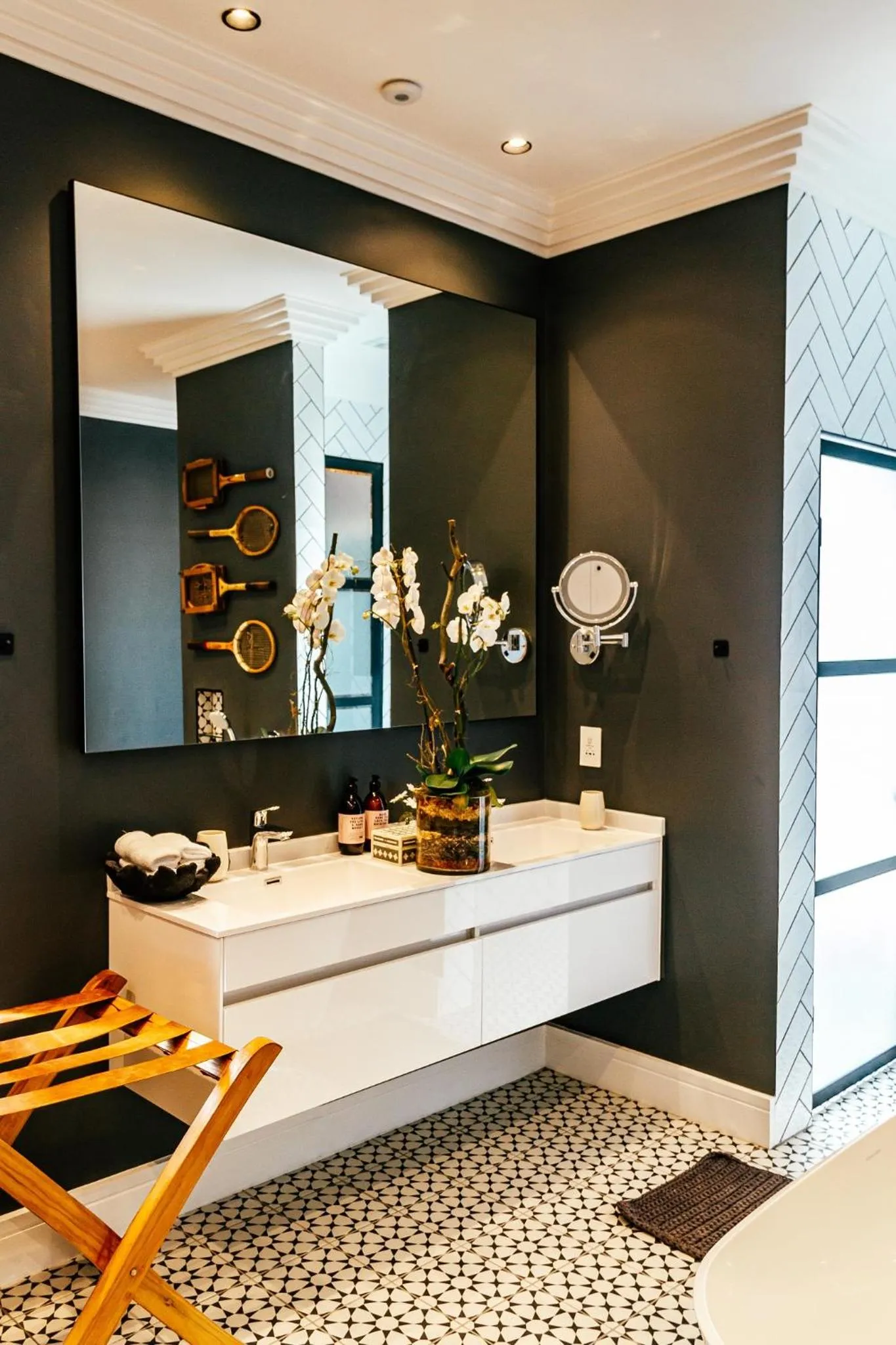 Bathroom in Pineapple House Boutique Hotel