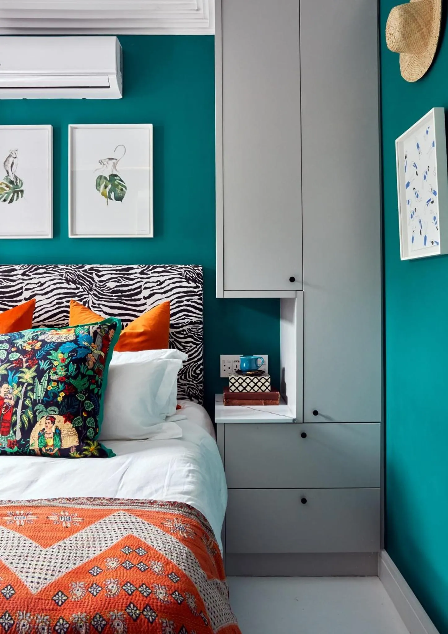 Bed in Pineapple House Boutique Hotel