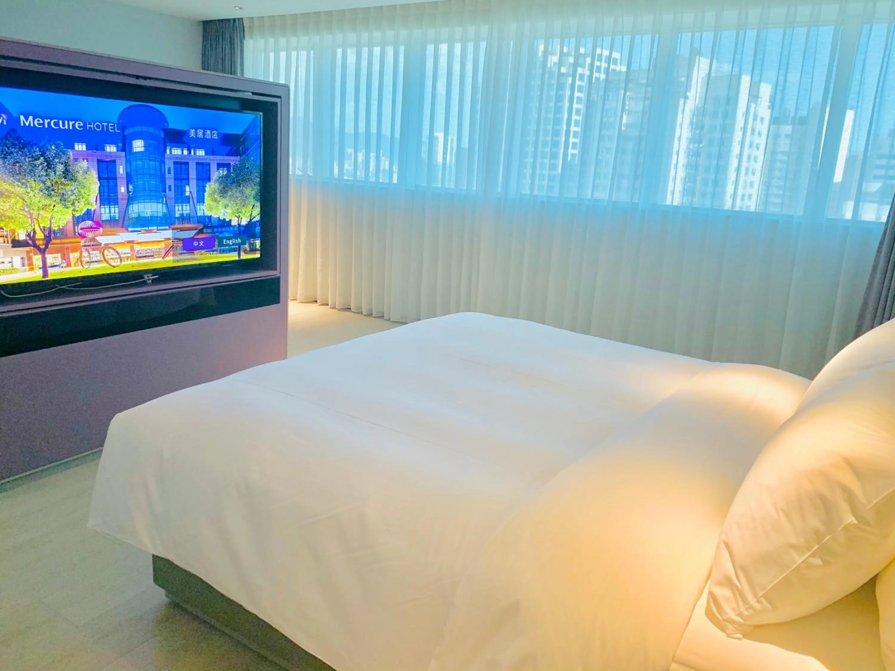 Photo of the whole room, Bed in Mercure Fuzhou Downtown