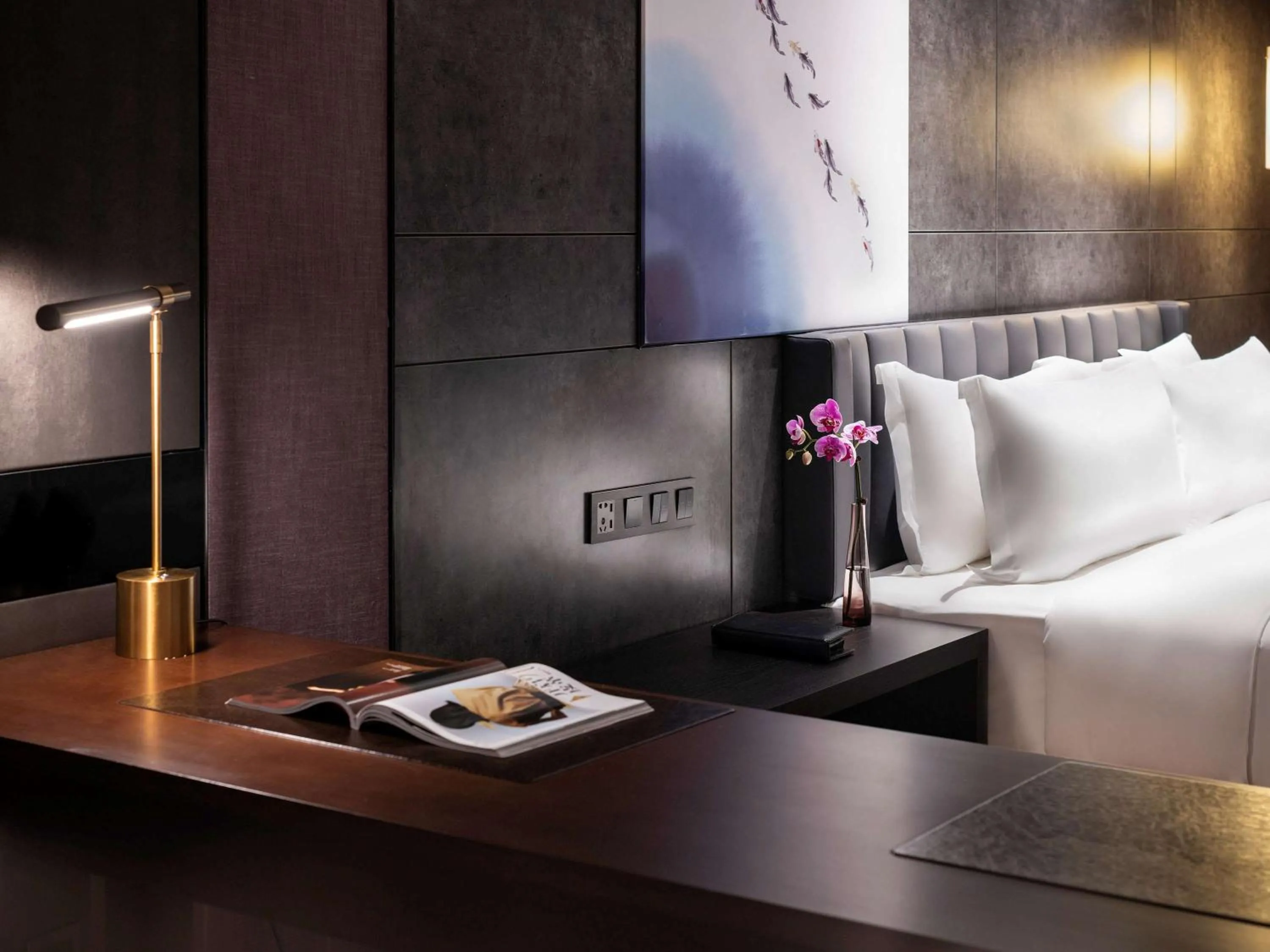 Photo of the whole room, Bed in Mercure Shenzhen Longgang