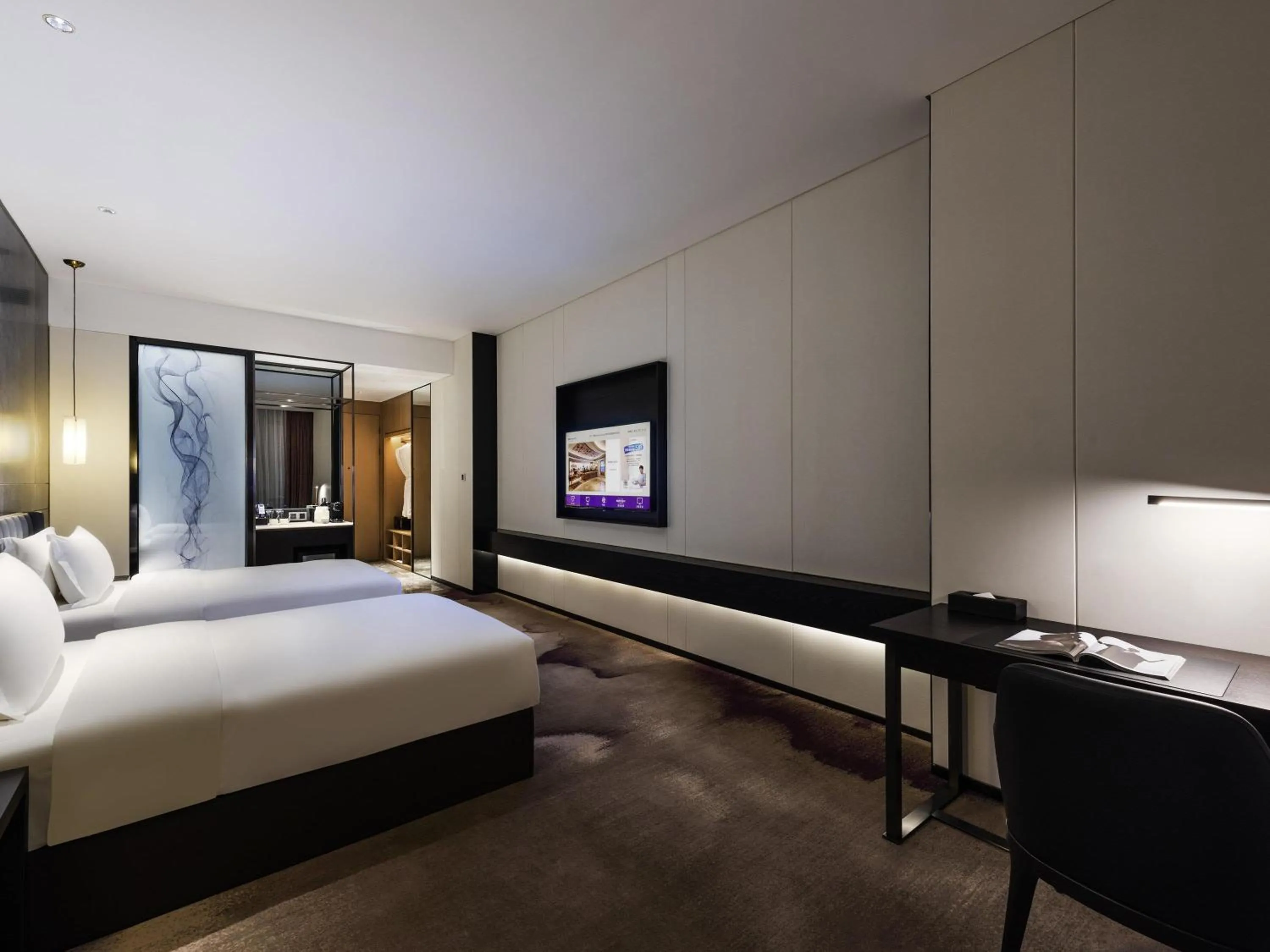 Bedroom, Bed in Mercure Shenzhen Longgang