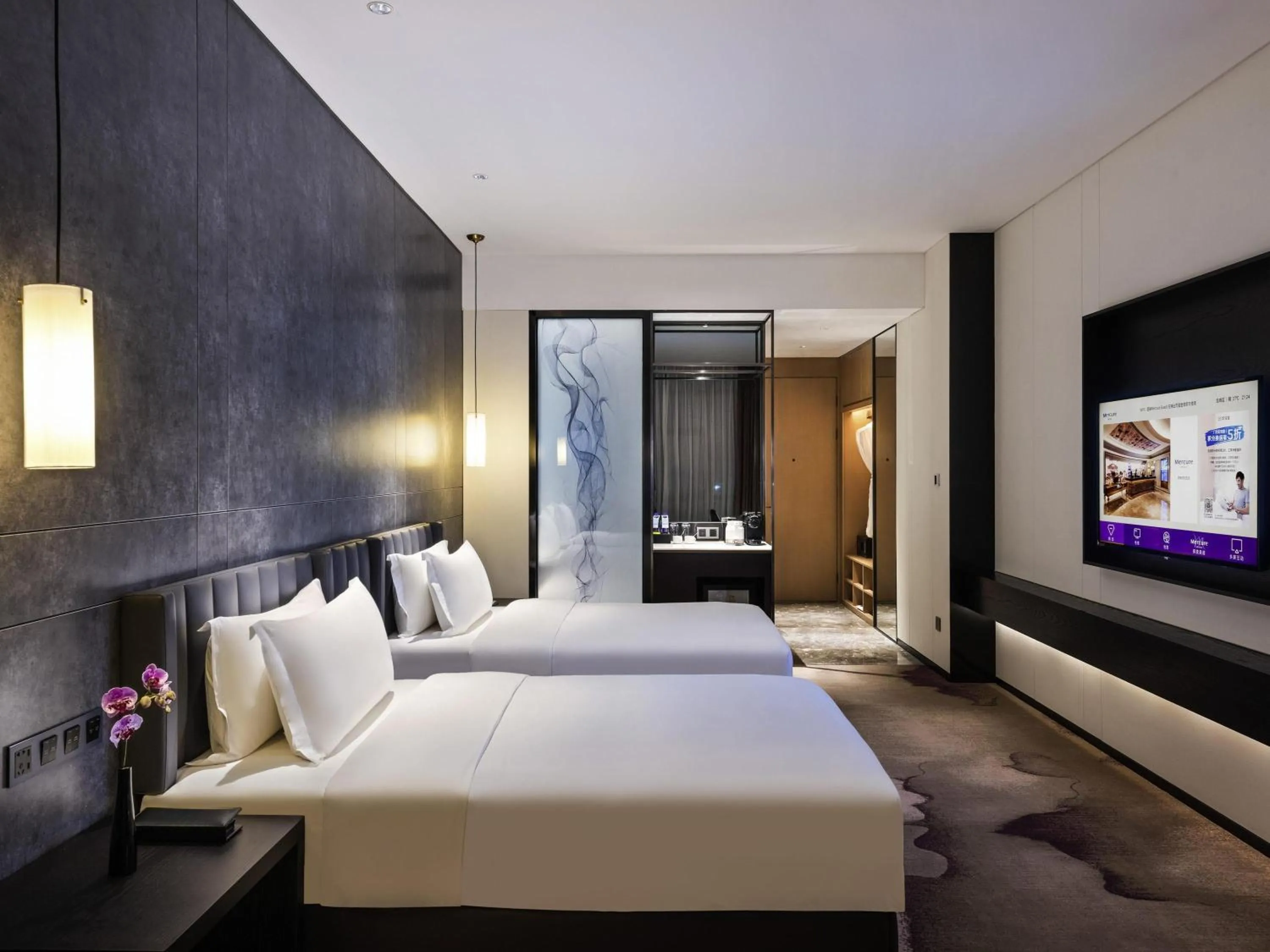 Bedroom, Bed in Mercure Shenzhen Longgang