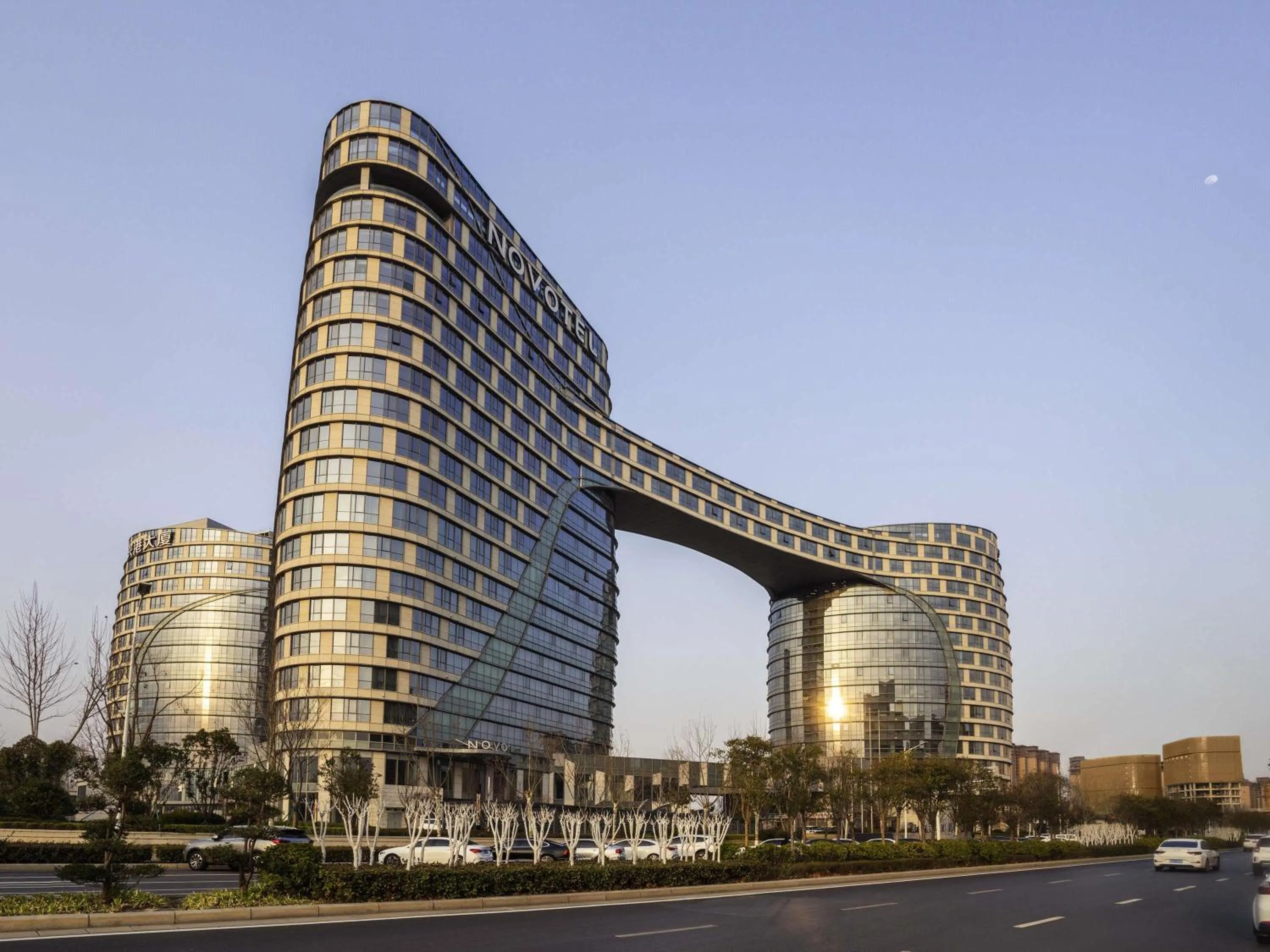 Property building in Novotel Zhengzhou Airport