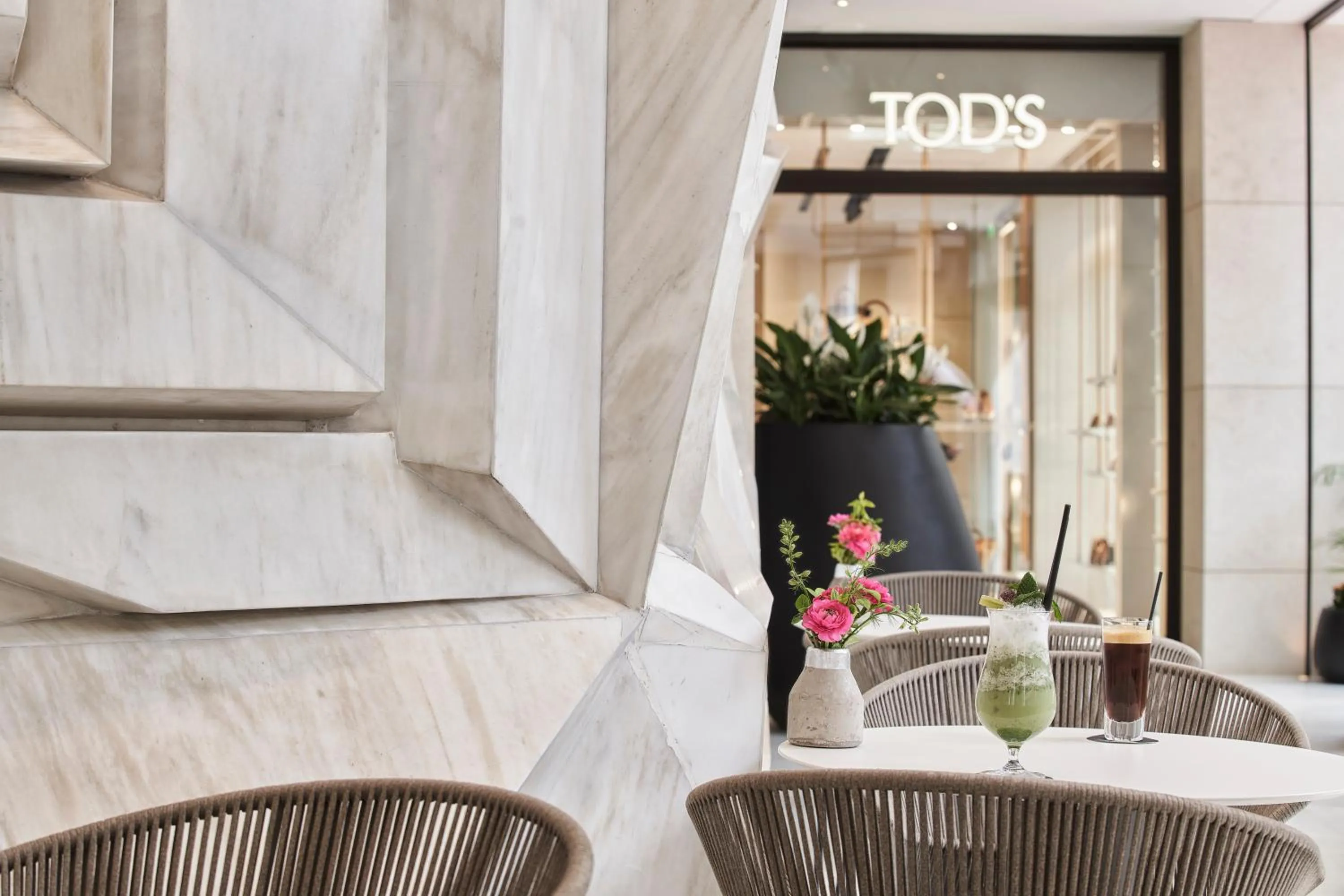 Lounge or bar in Athens Capital Center Hotel - MGallery Collection