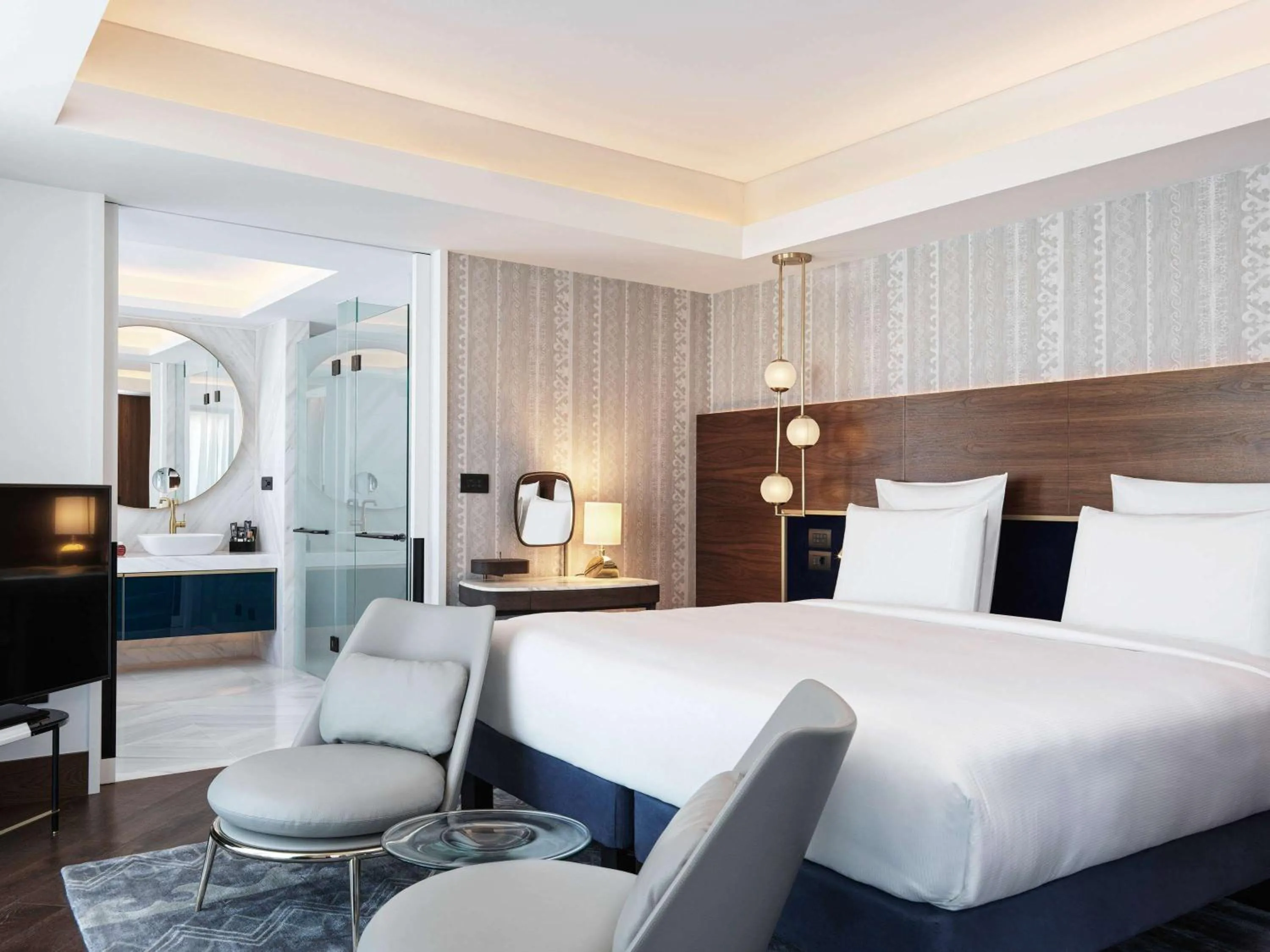 Bedroom, Bed in Athens Capital Center Hotel - MGallery Collection