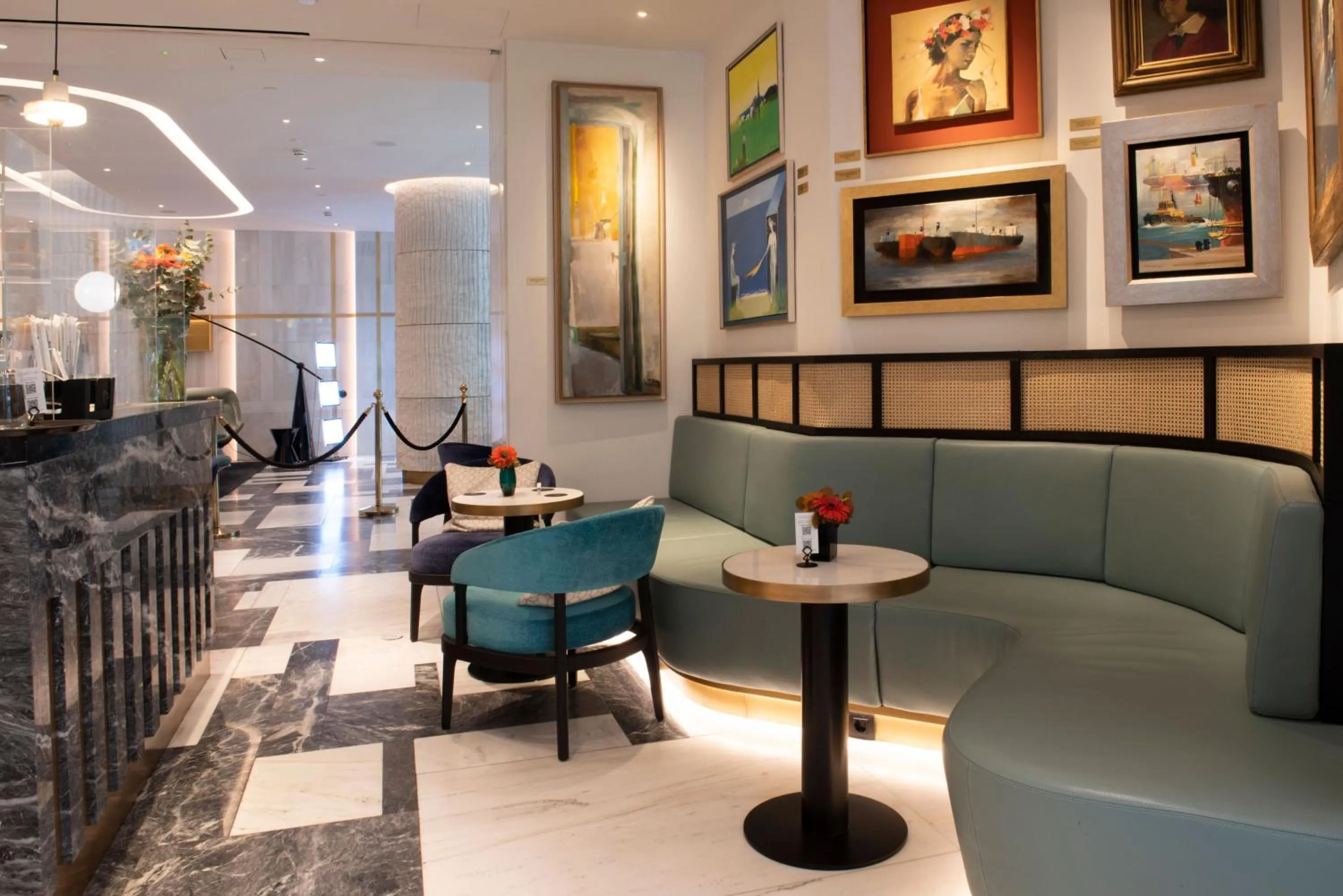 Lounge or bar in Athens Capital Center Hotel - MGallery Collection