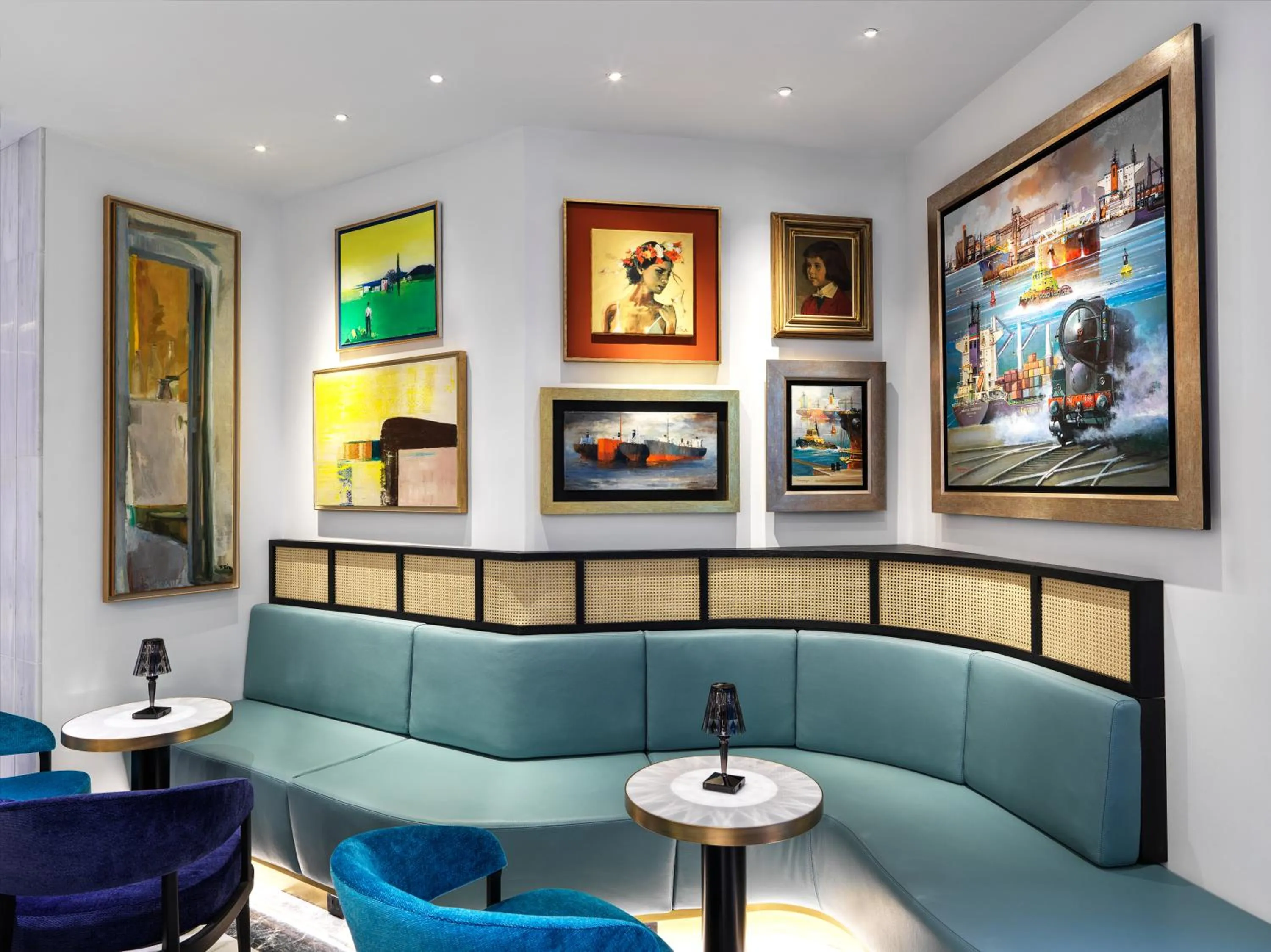 Lounge or bar in Athens Capital Center Hotel - MGallery Collection