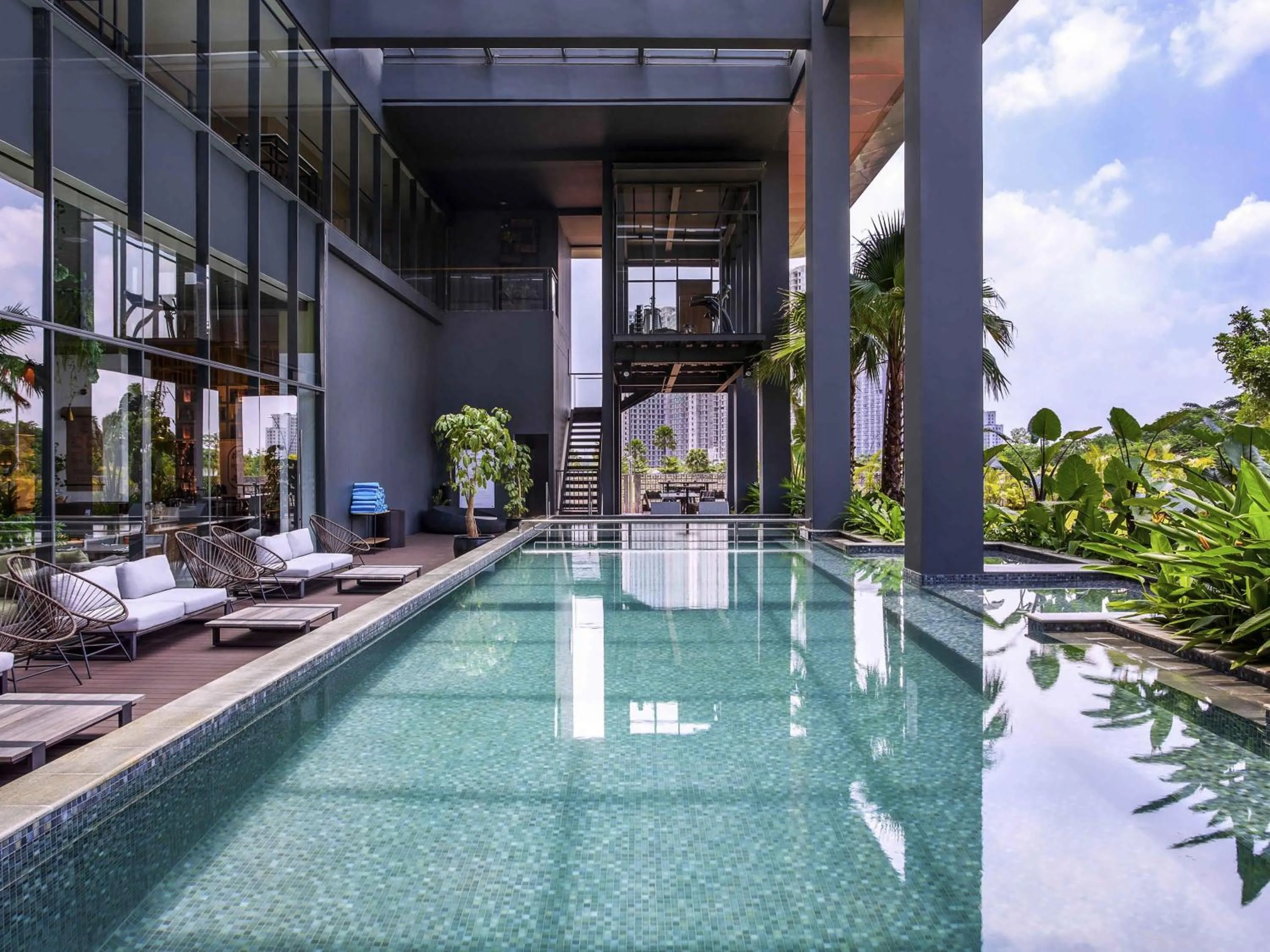 Pool view in Mercure Tangerang BSD City