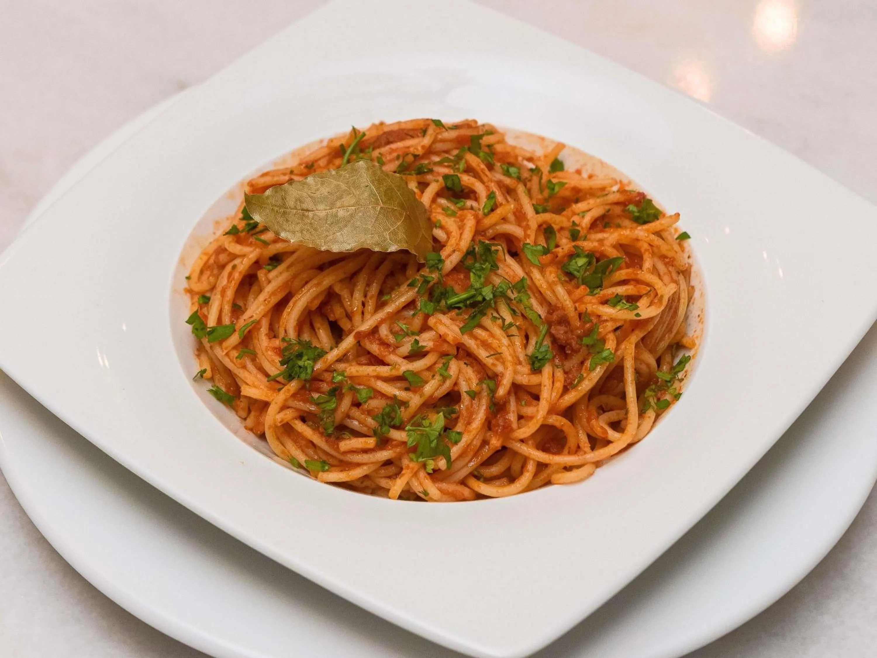 Restaurant/places to eat in Ibis Abdelmoumen Casa Centre