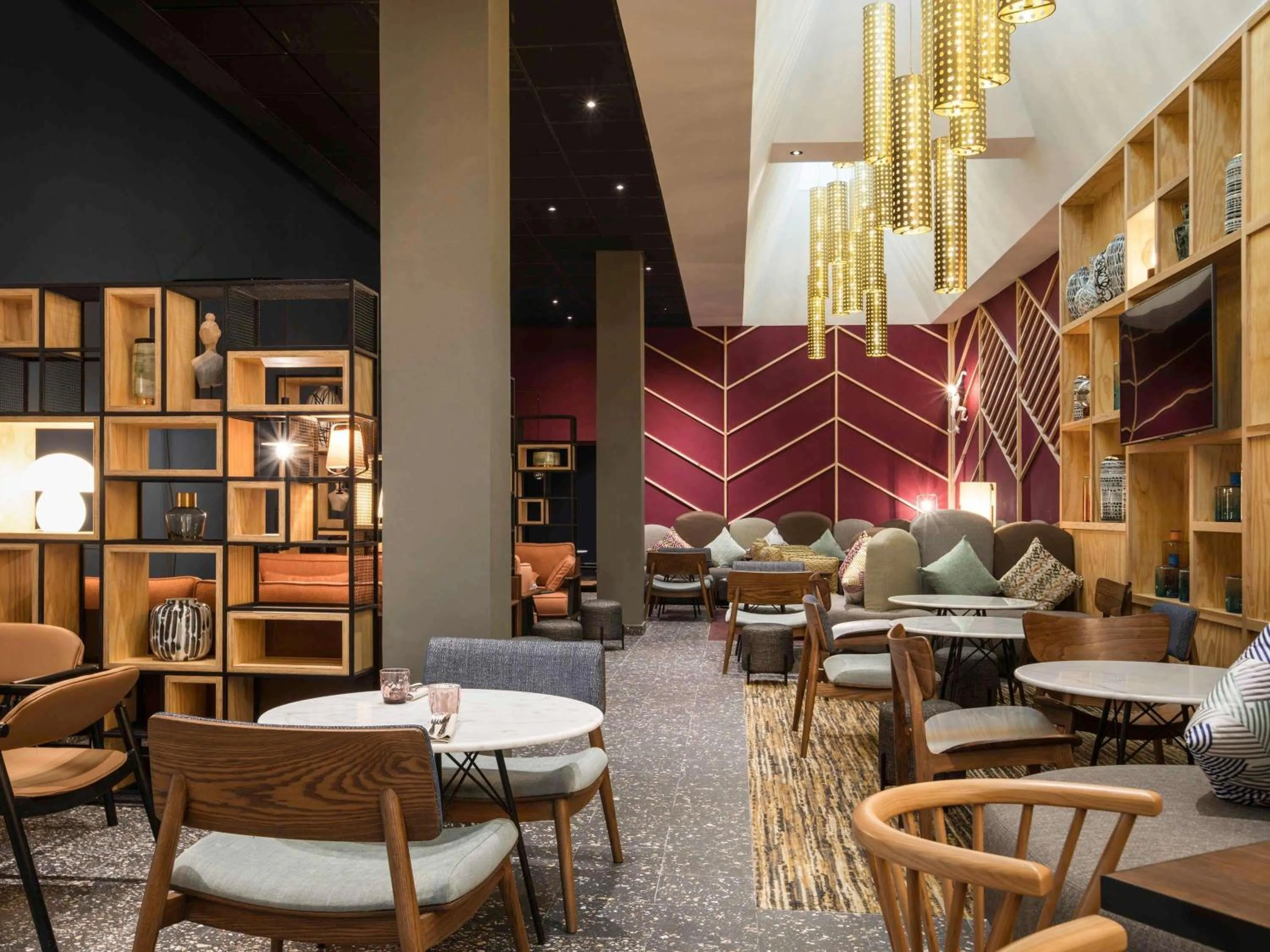 Lounge or bar in Ibis Abdelmoumen Casa Centre