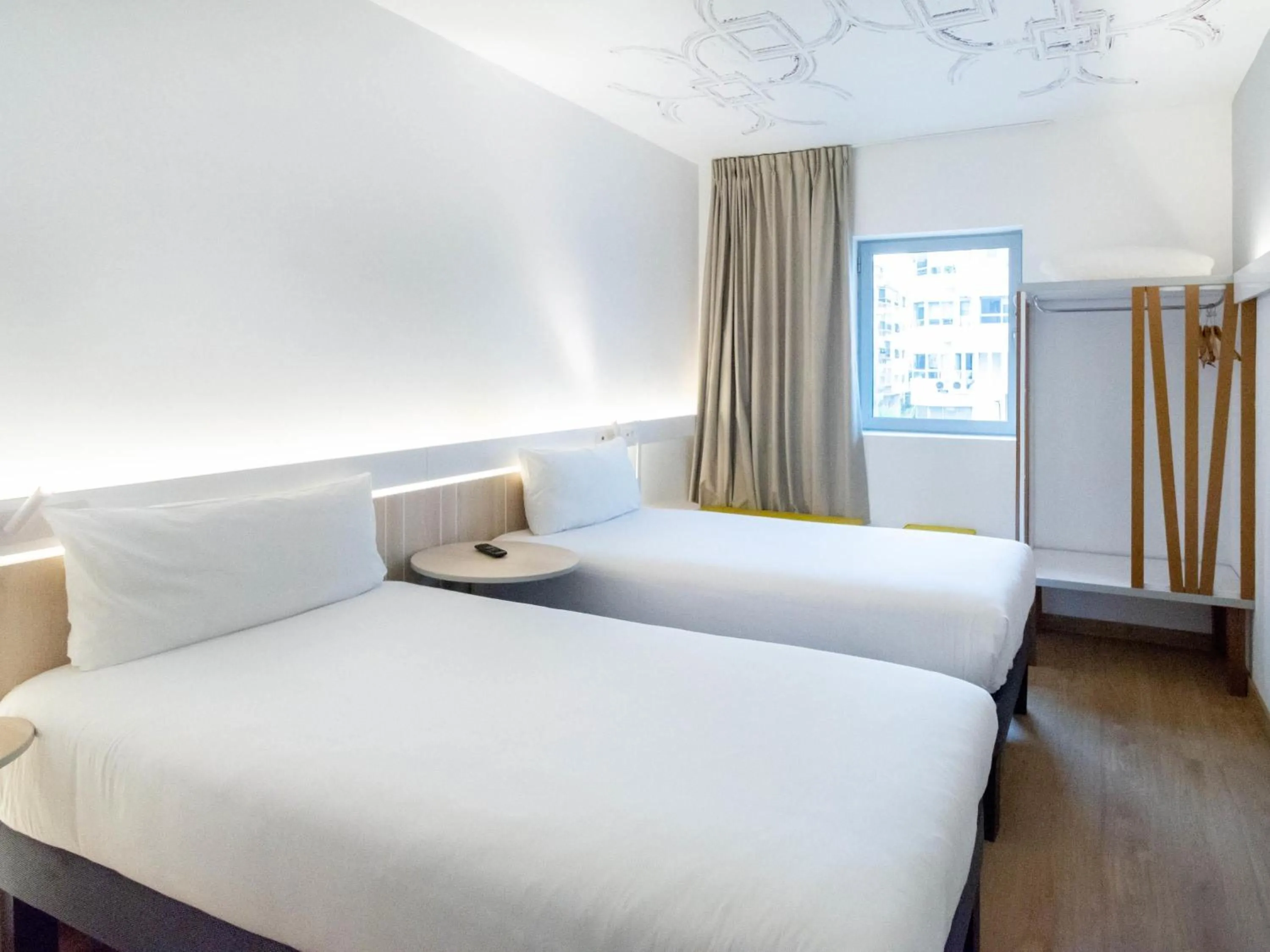 Bedroom, Bed in Ibis Abdelmoumen Casa Centre