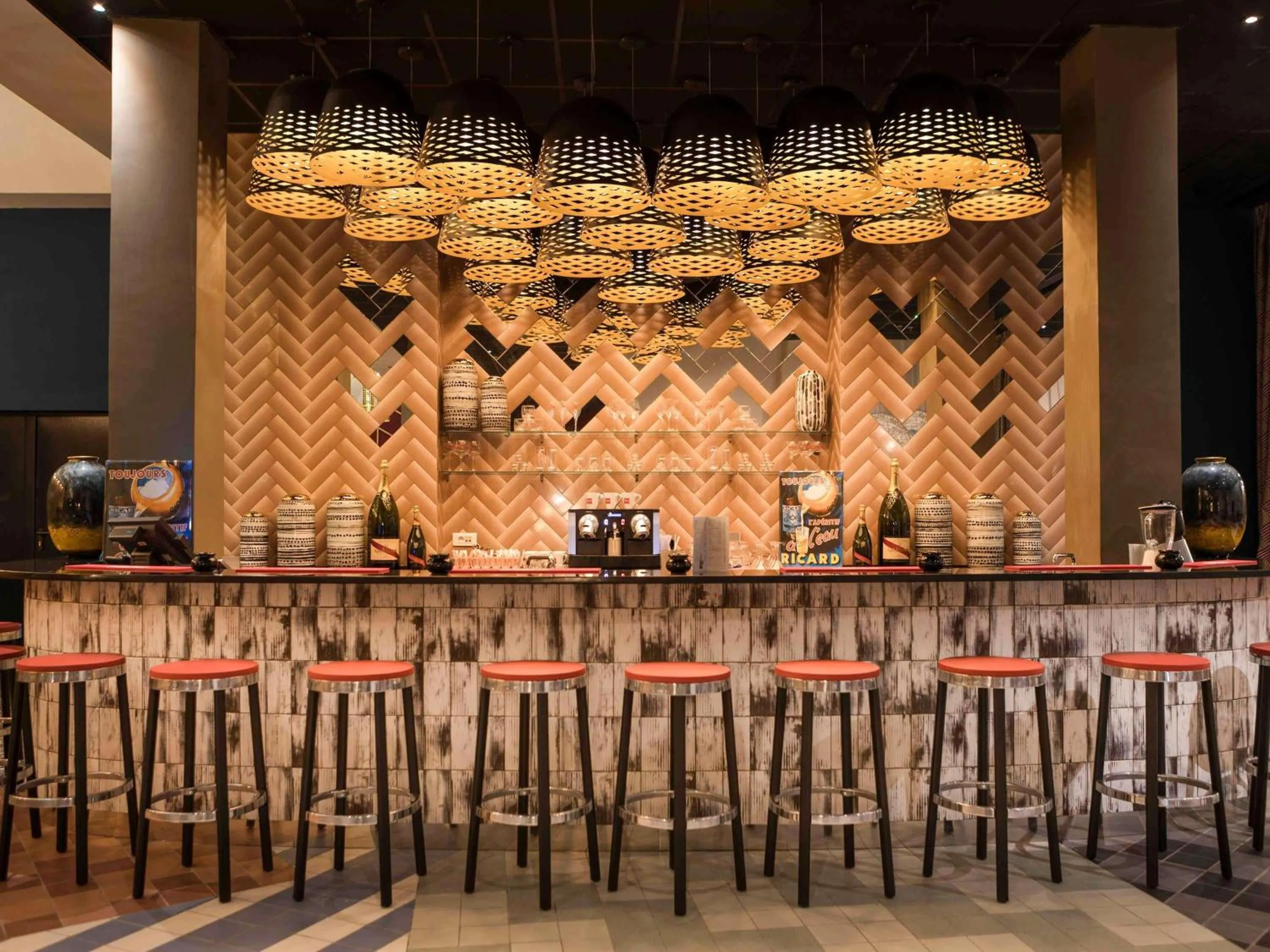 Property building in Ibis Abdelmoumen Casa Centre