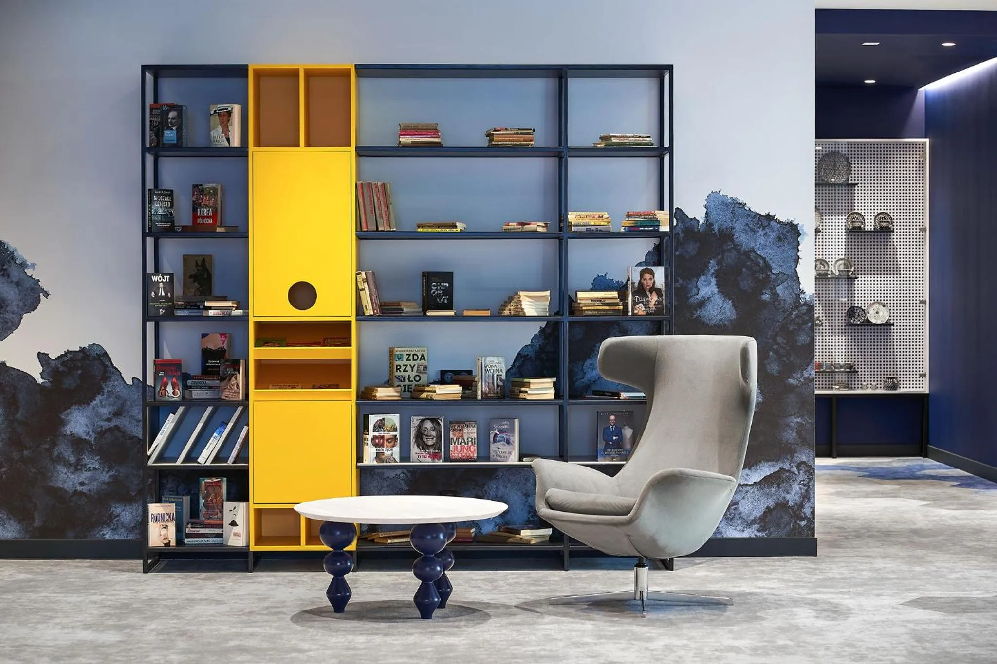 Communal lounge/ TV room in ibis styles Bolesławiec