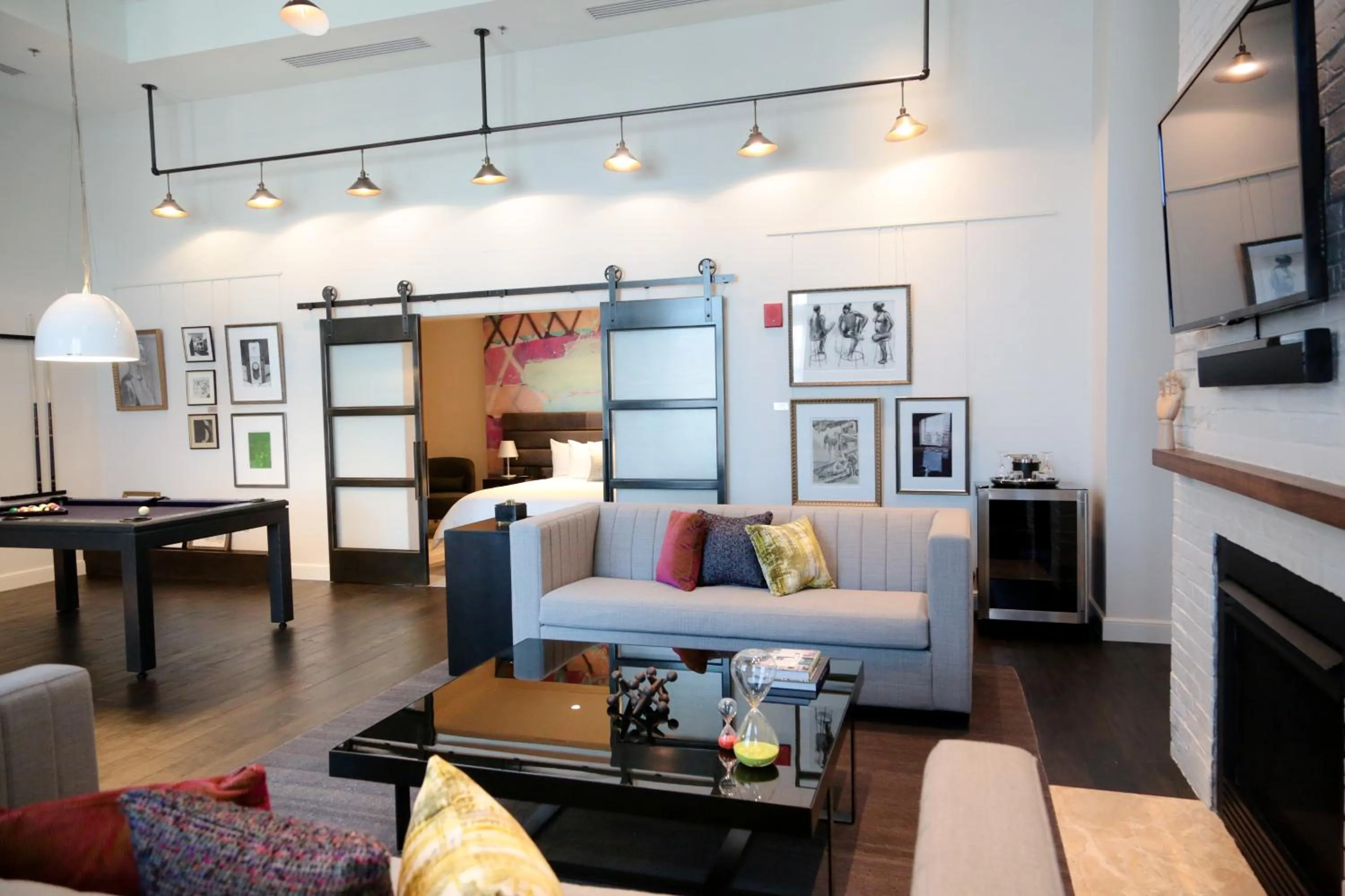 Living room in Hotel Commonwealth