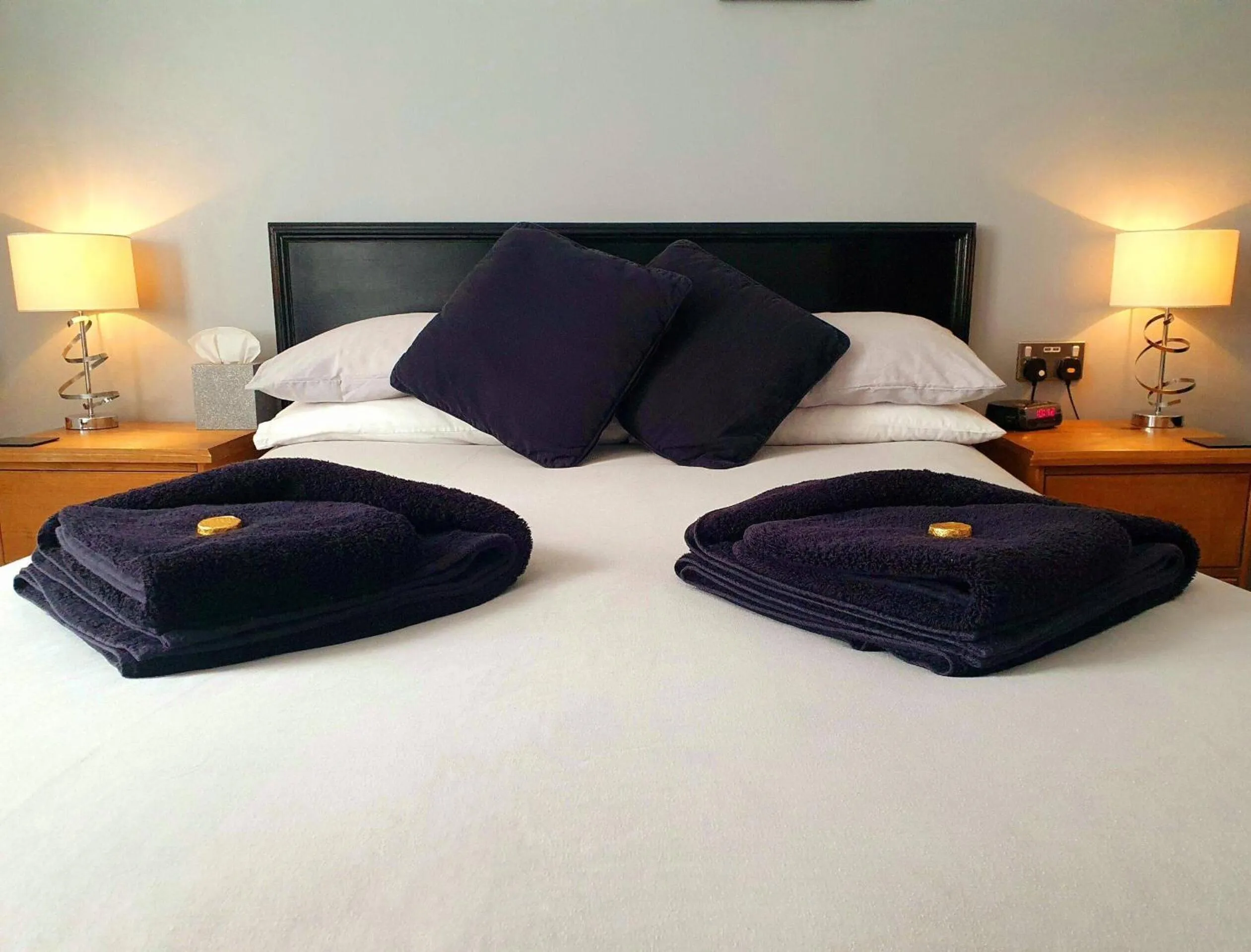 Bedroom, Bed in Apollo Guest House