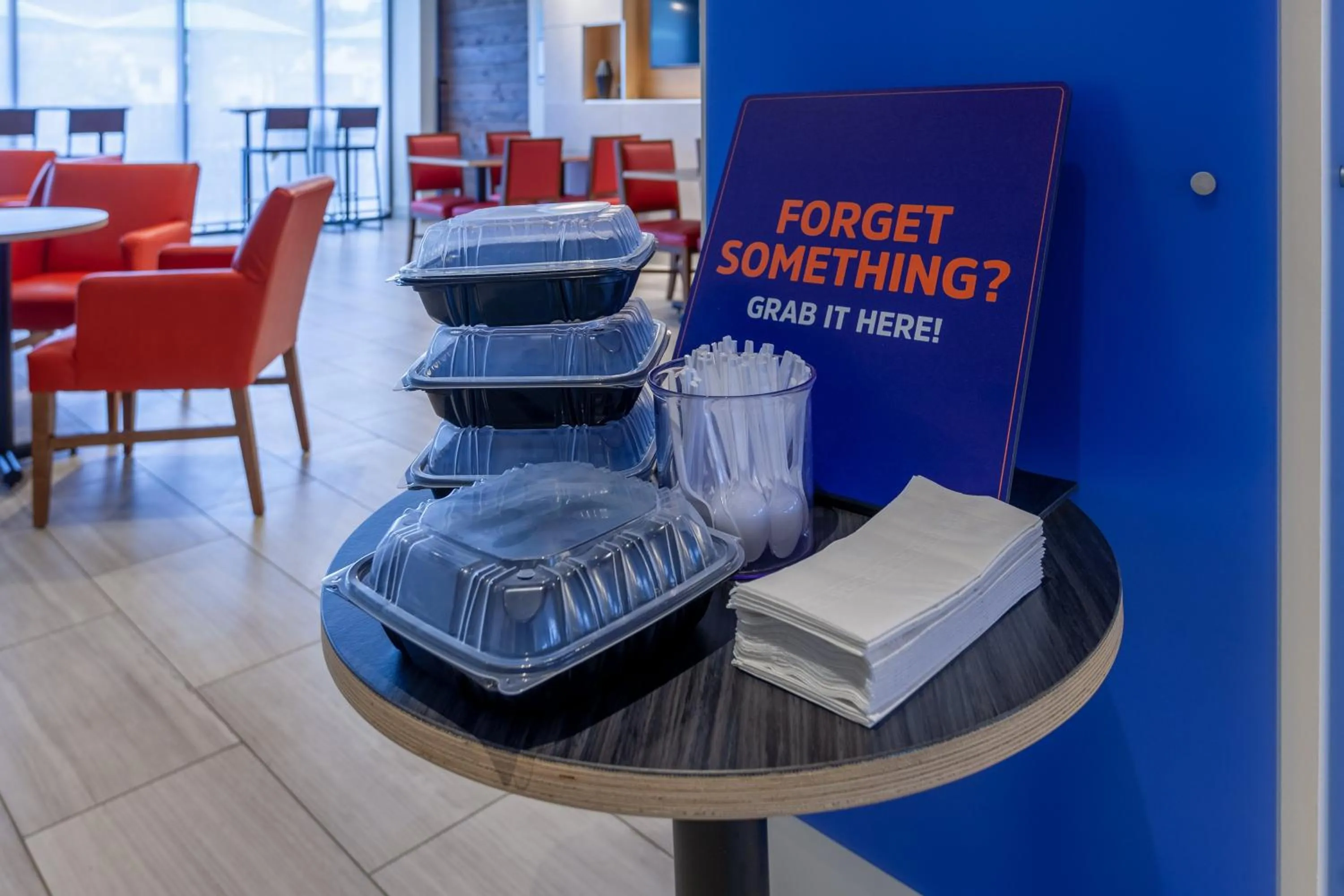 Breakfast in Holiday Inn Express & Suites Brunswick-Harpers Ferry Area by IHG