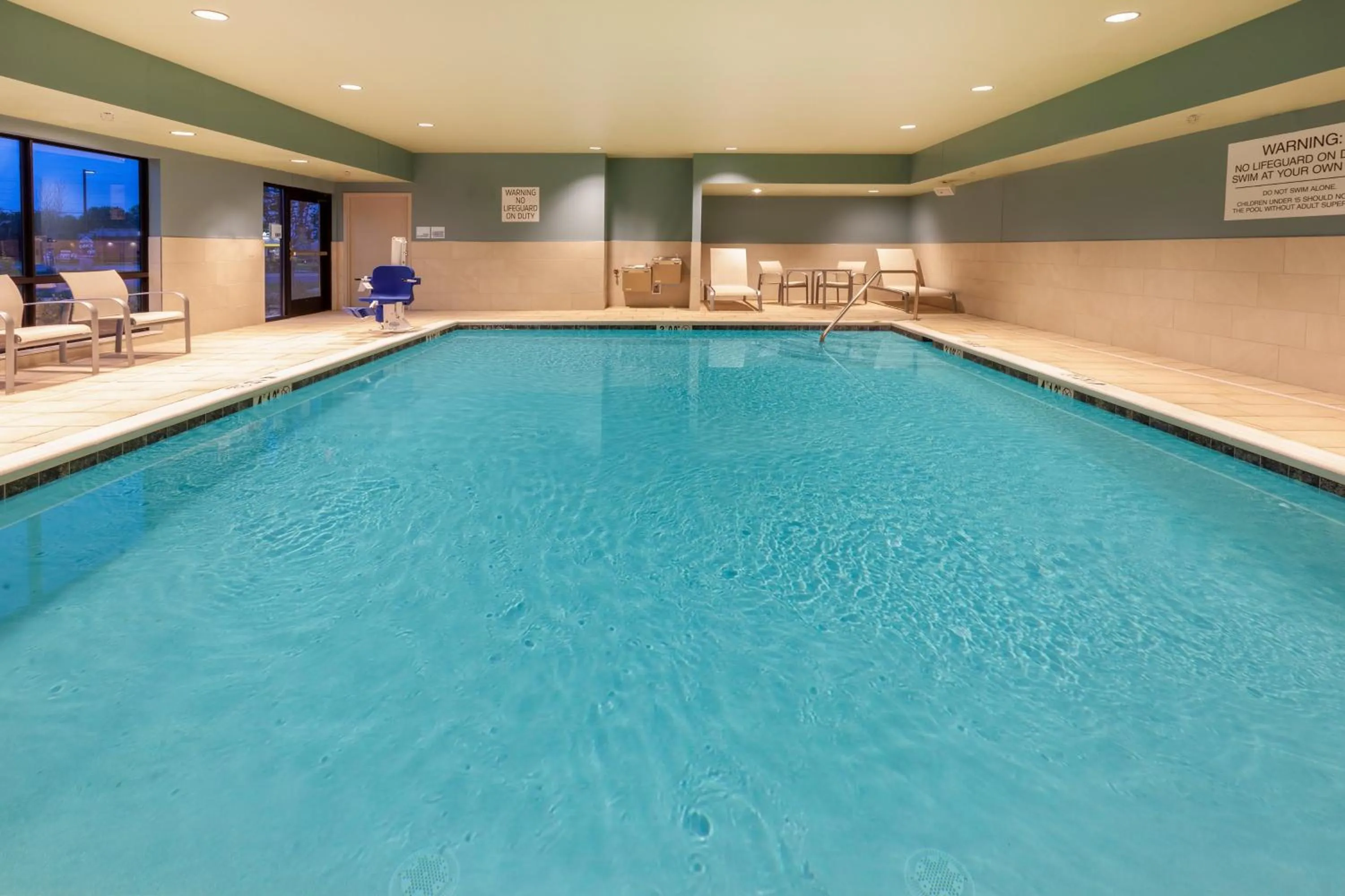 Swimming pool in Holiday Inn Express & Suites Brunswick-Harpers Ferry Area by IHG