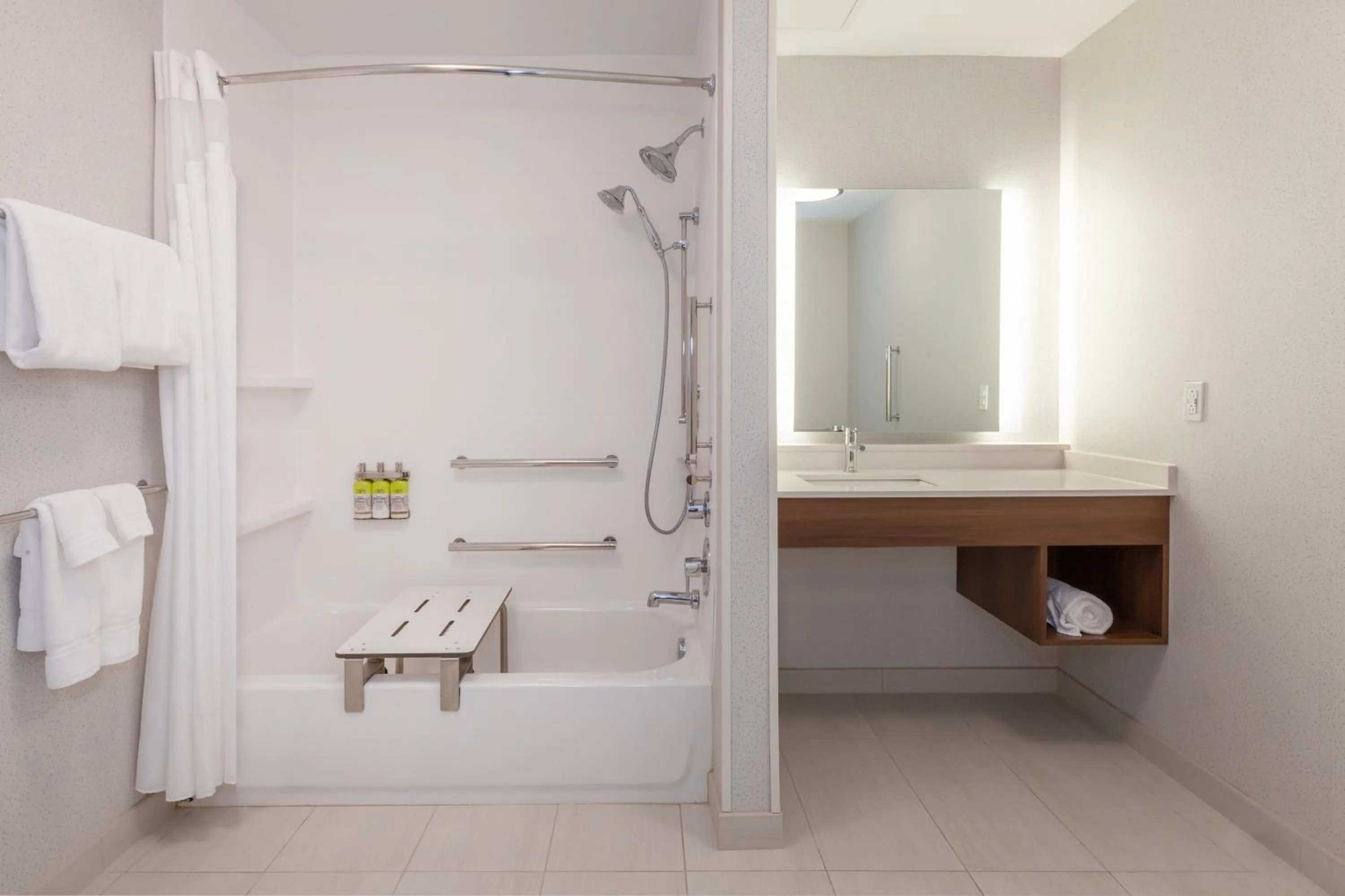 Bathroom in Holiday Inn Express & Suites Brunswick-Harpers Ferry Area by IHG