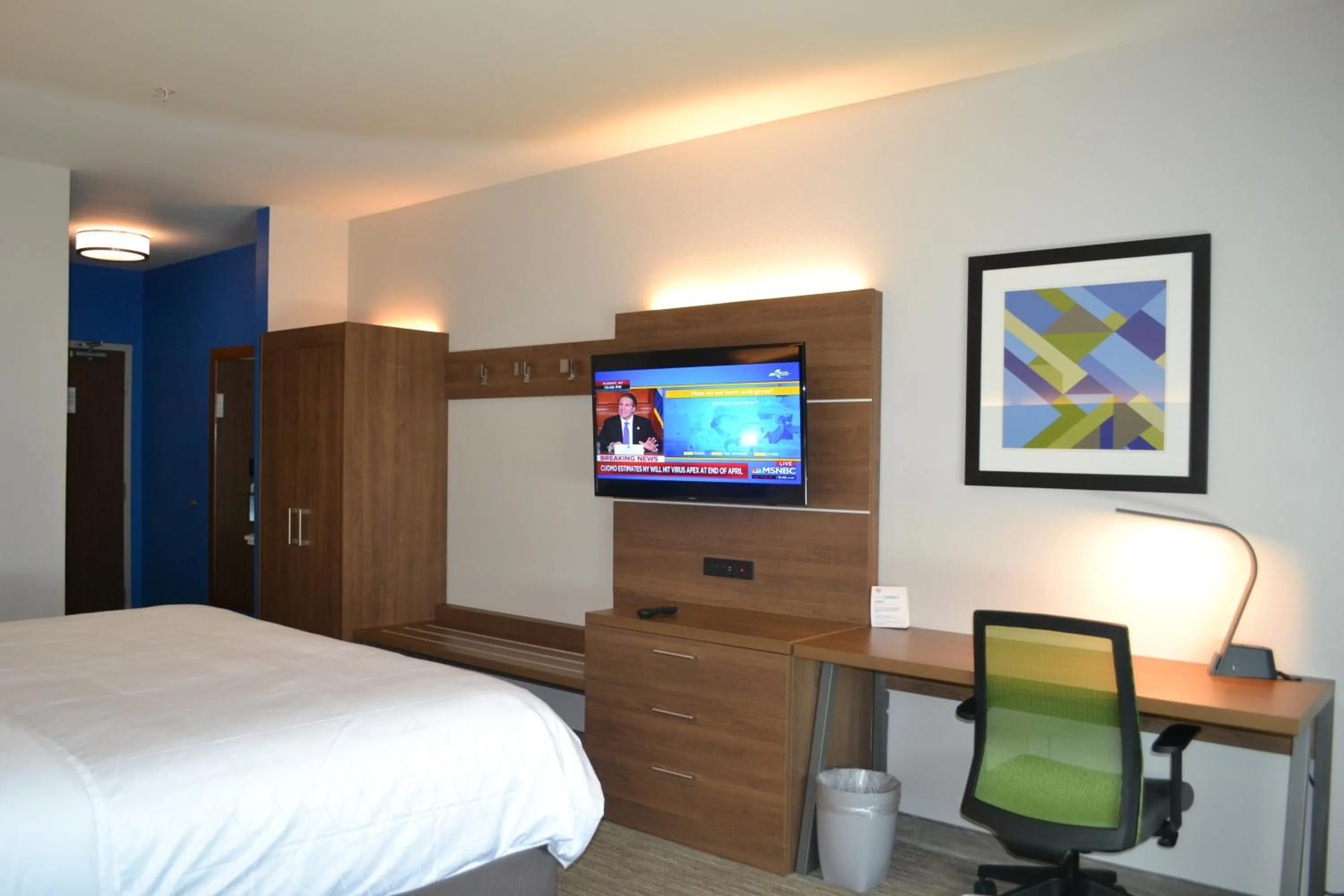 TV and multimedia, Bed in Holiday Inn Express Tallahassee-University Central by IHG