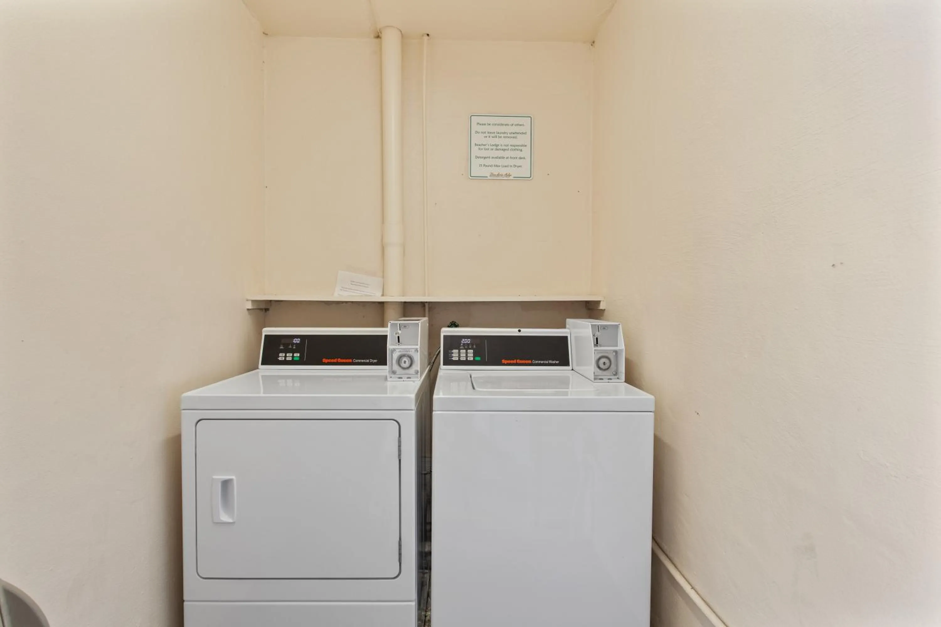 laundry in Beachers Lodge