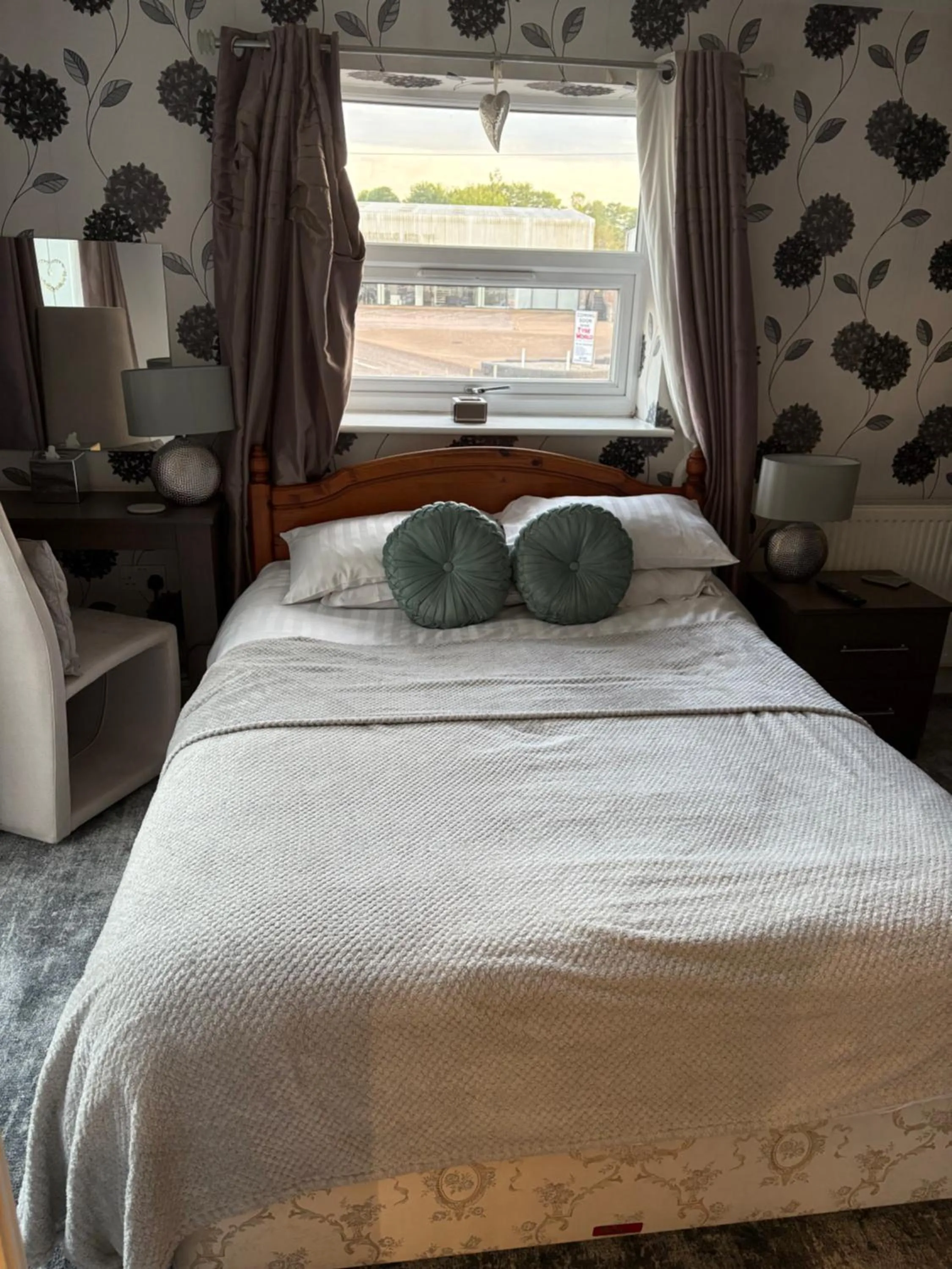 Bed in Baytree Guest House