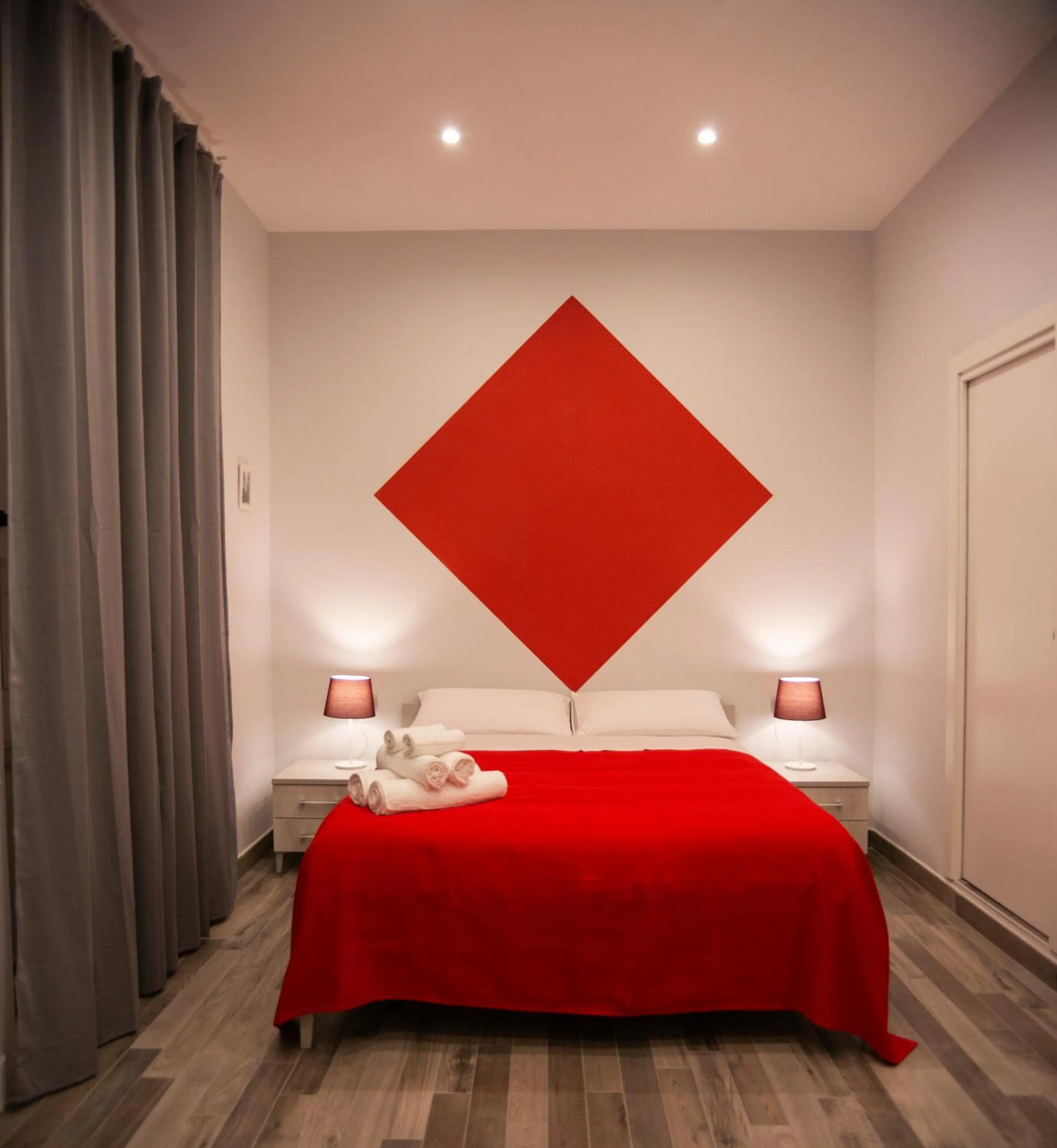 Bed in Scaramantico Rooms