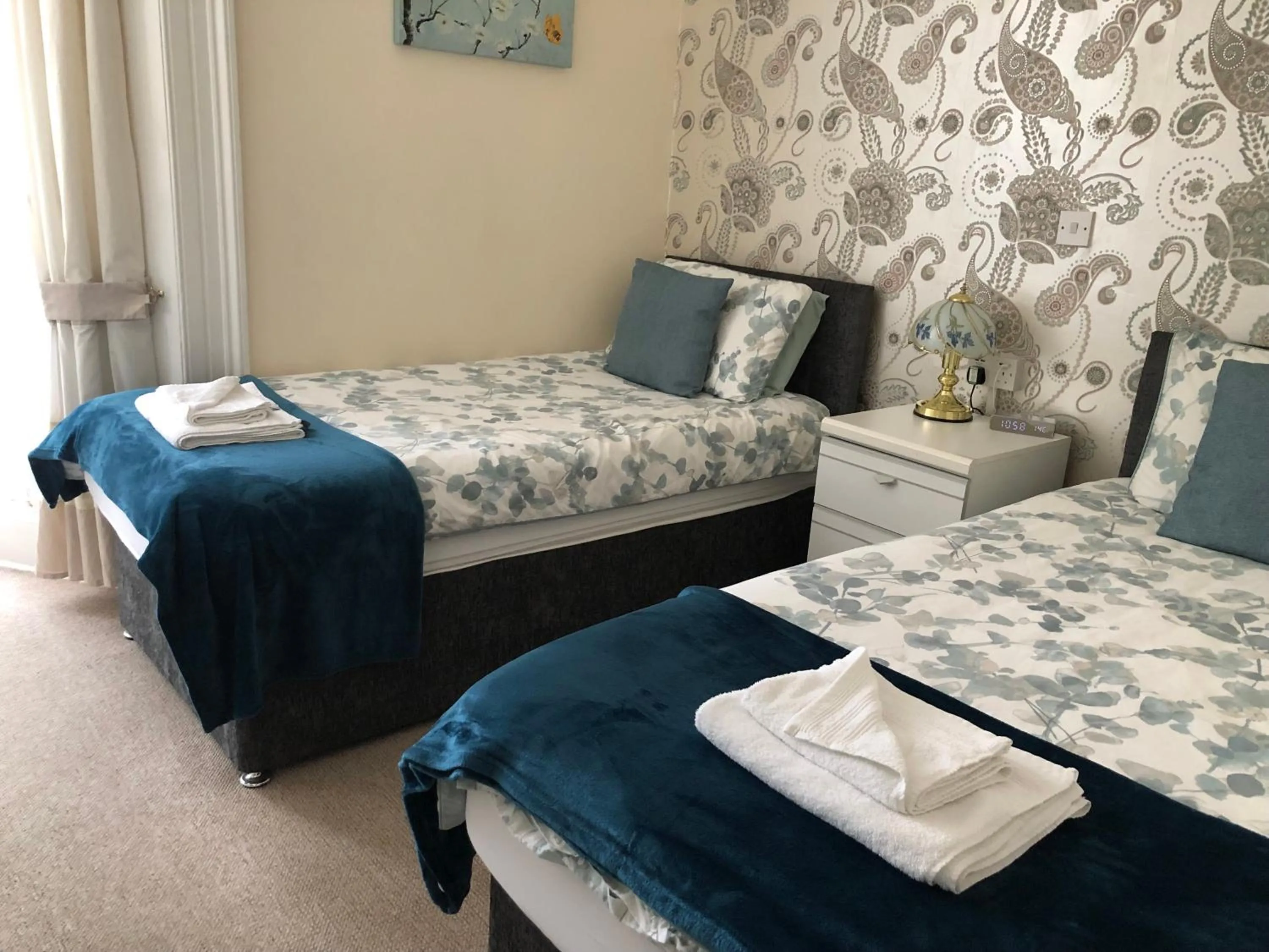 Twin Room in Bella Vista Hotel