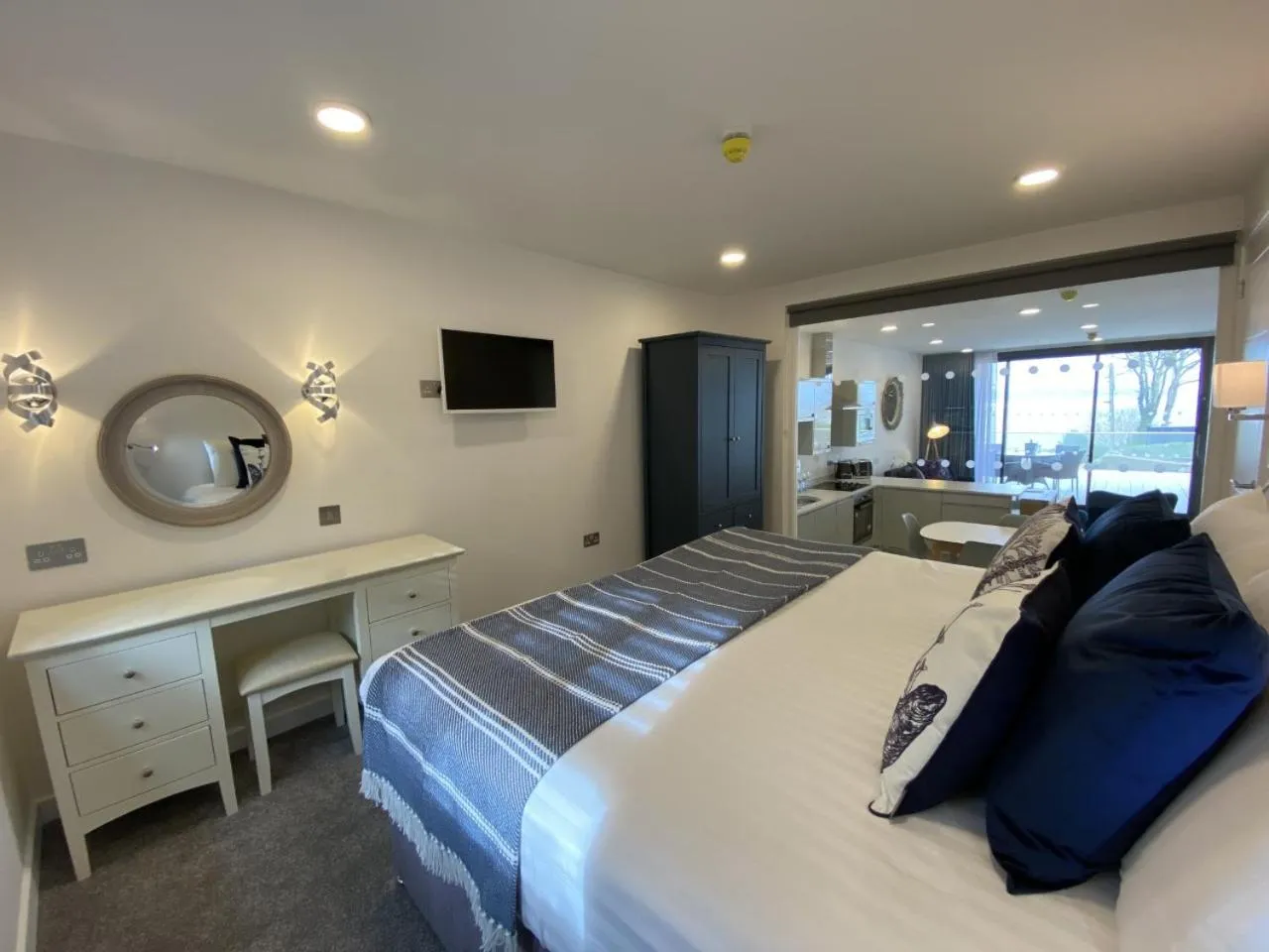 Bed in Berry Head Hotel