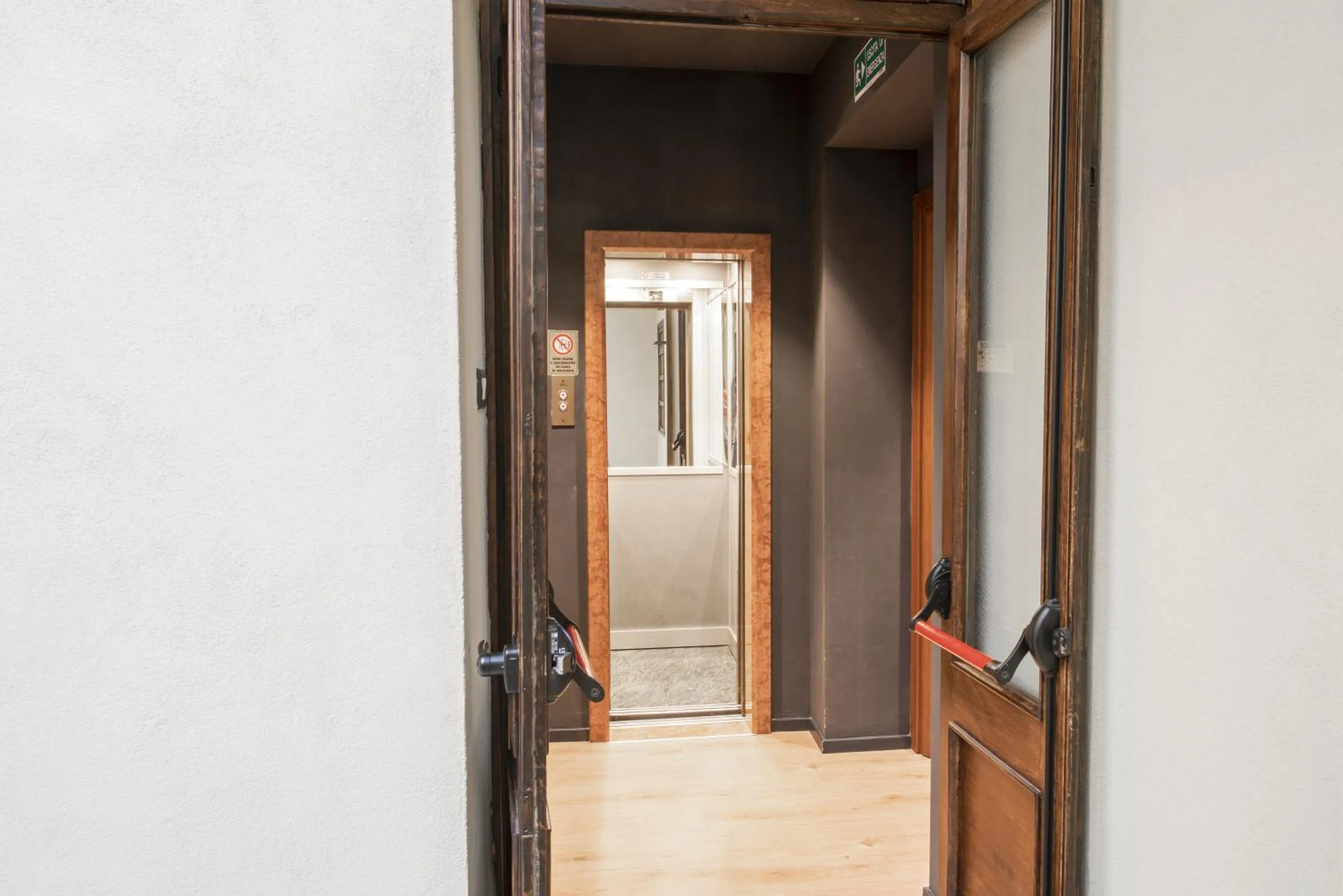 elevator in San Carlo Suite Torino