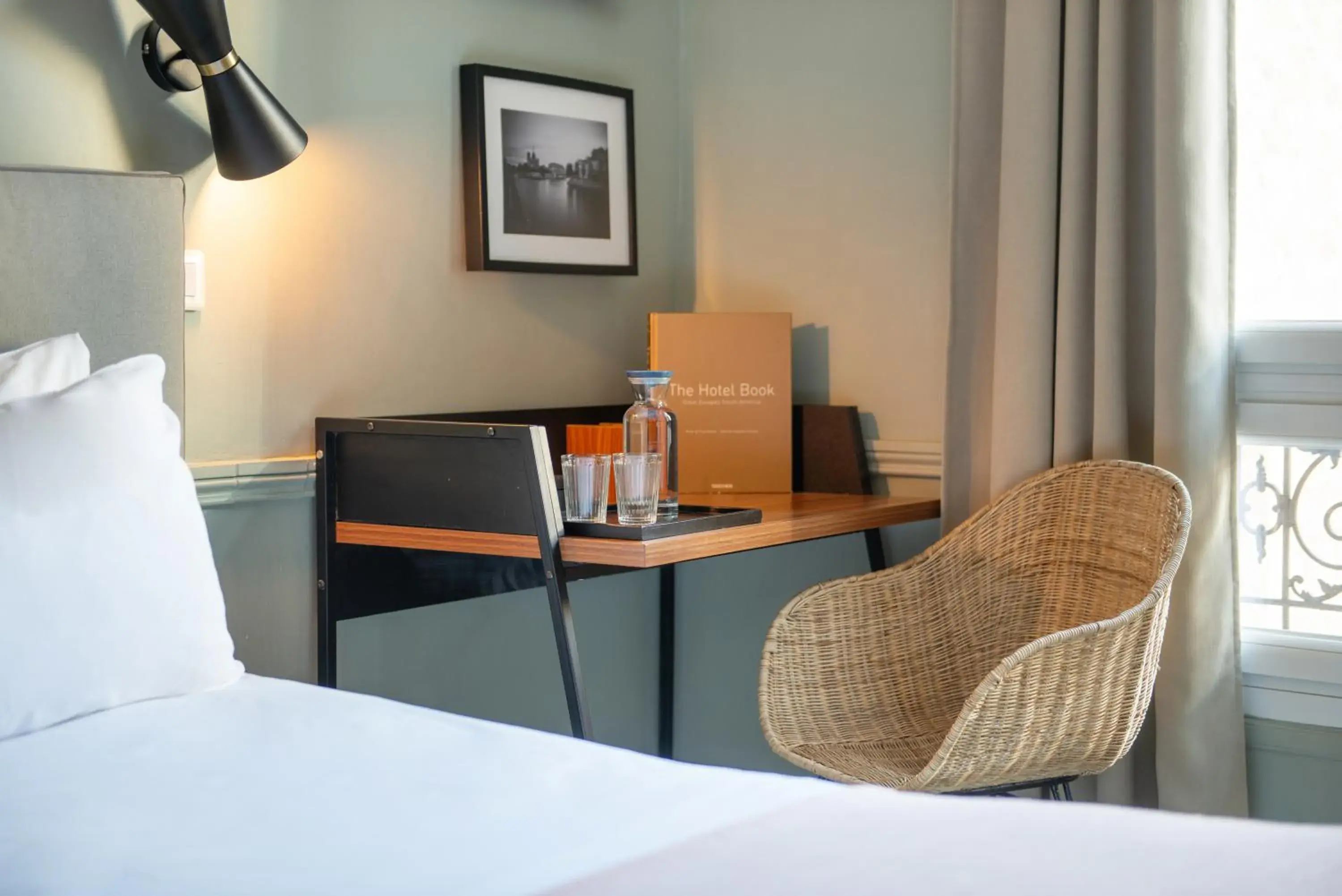 Superior Double Room in Hôtel Avama Prony Superior Double Room in Hôtel Avama Prony