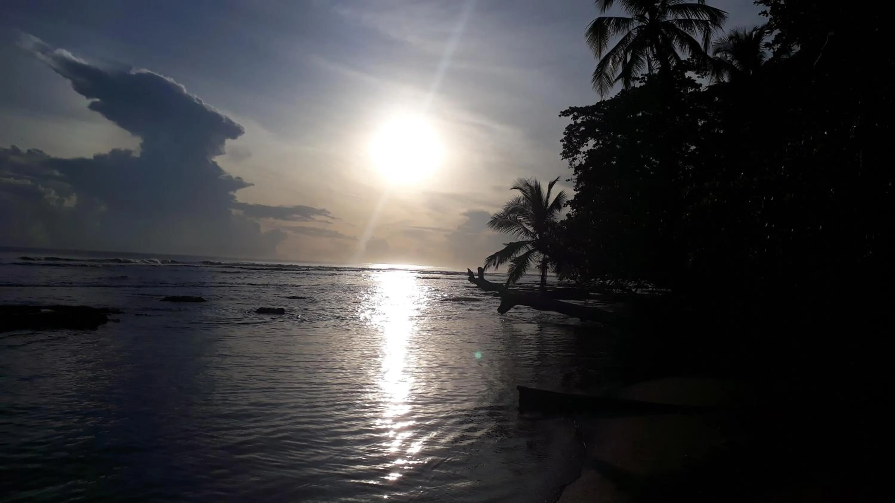 Beach in Hotel Casa Vito Beachfront