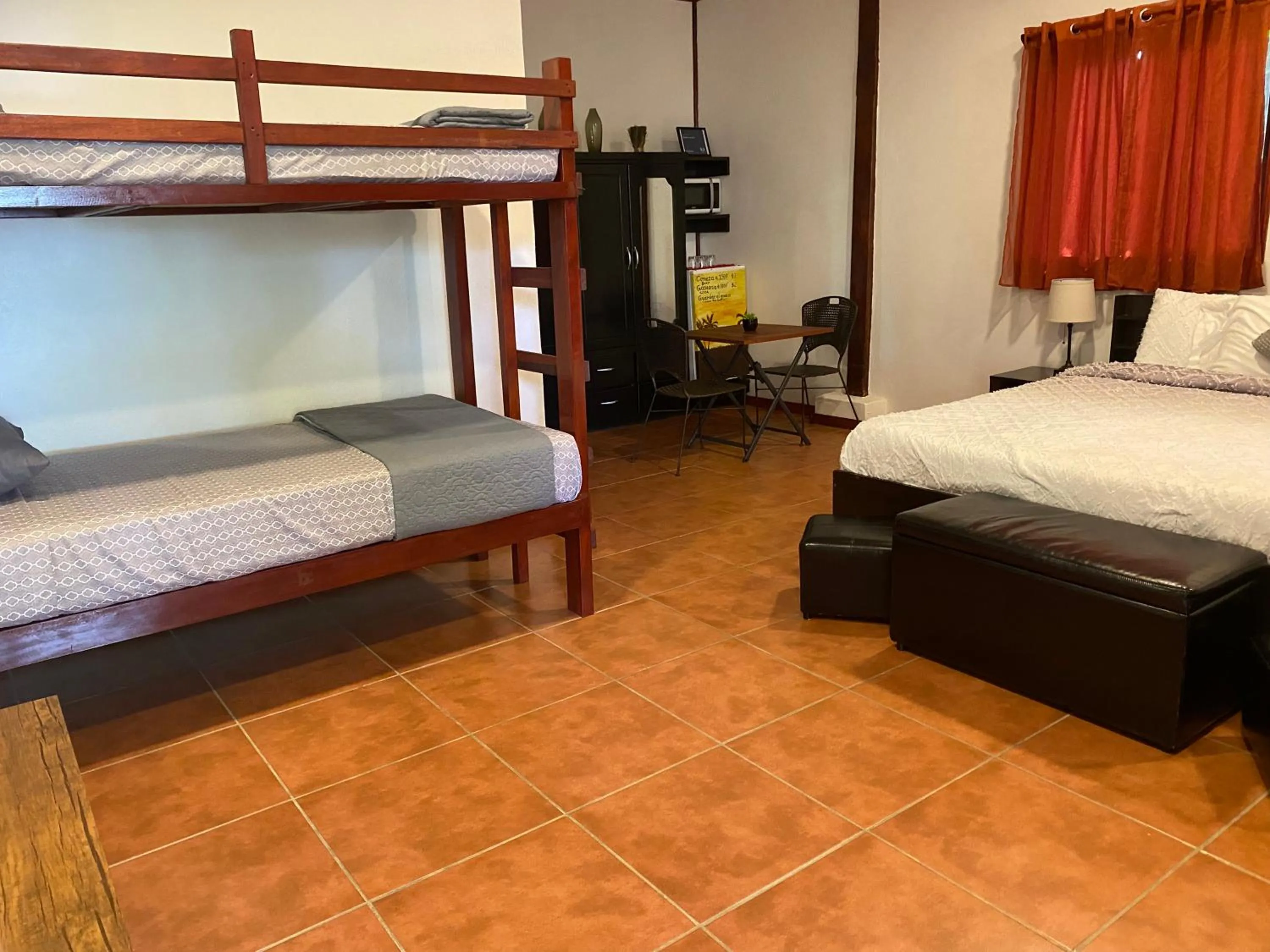 Bed in Hotel Casa Vito Beachfront