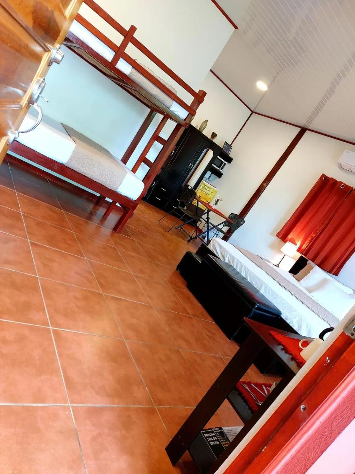 Photo of the whole room in Hotel Casa Vito Beachfront