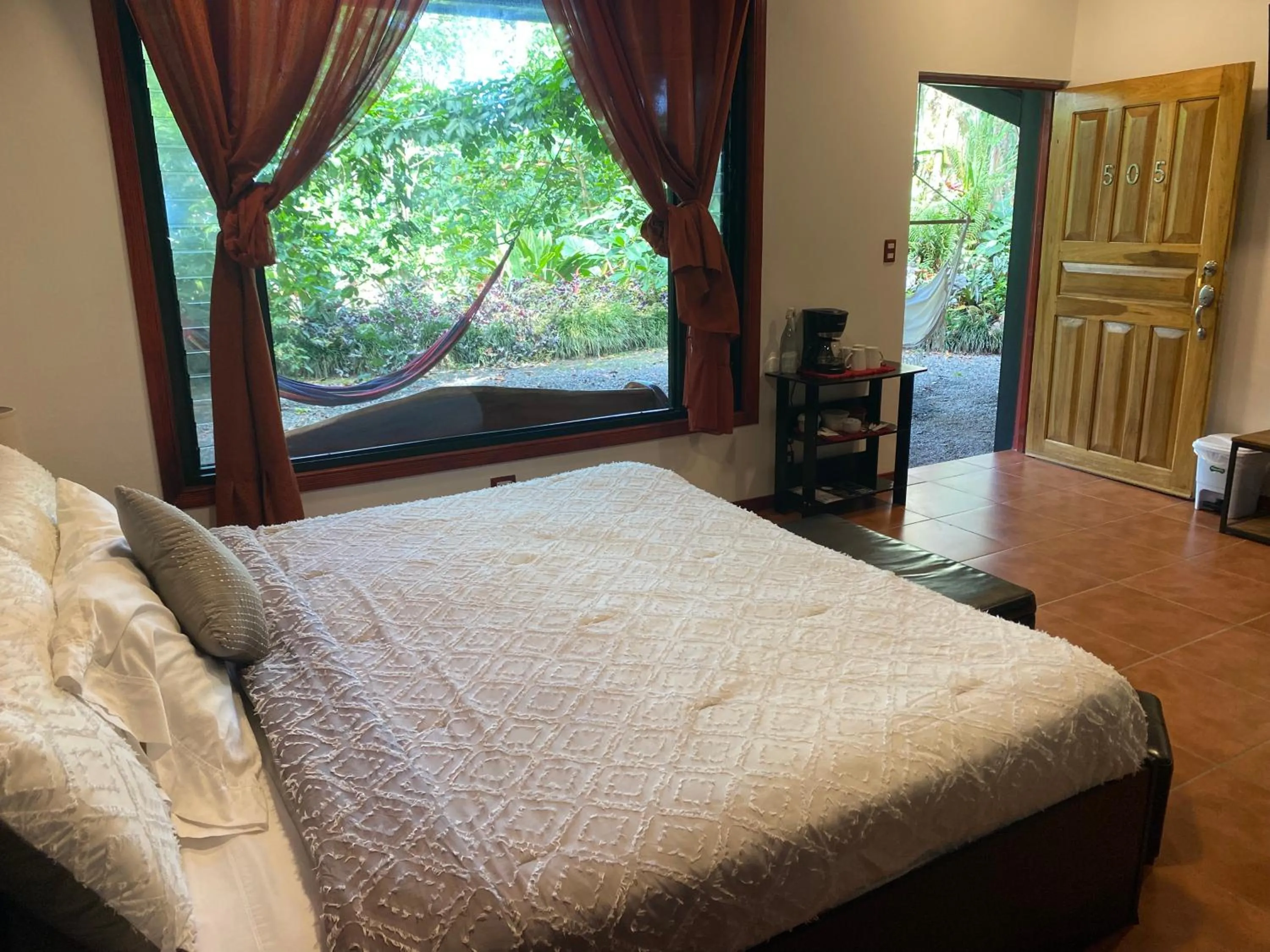 Bed in Hotel Casa Vito Beachfront