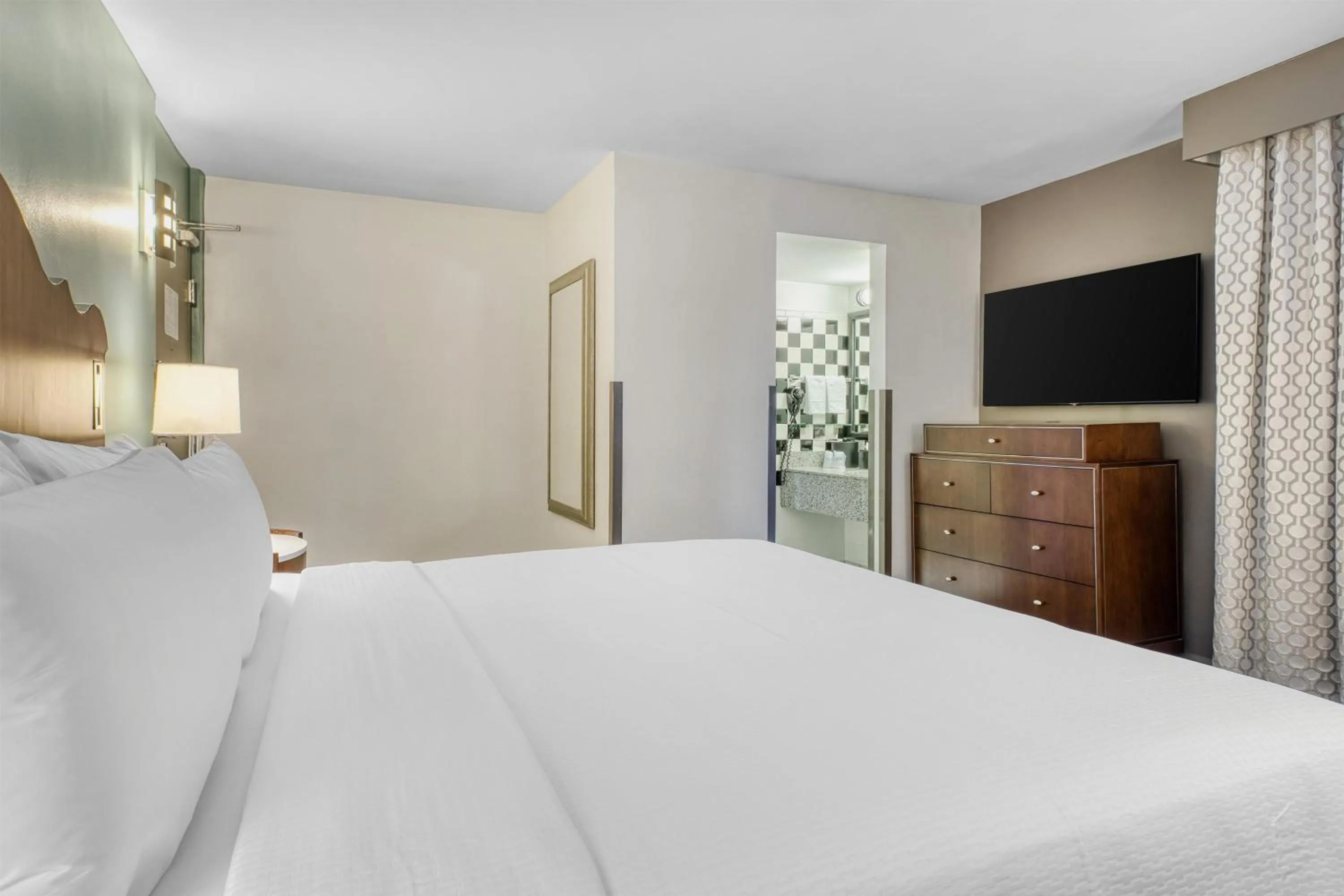 Bedroom, Bed in Best Western Chicago Downtown-River North