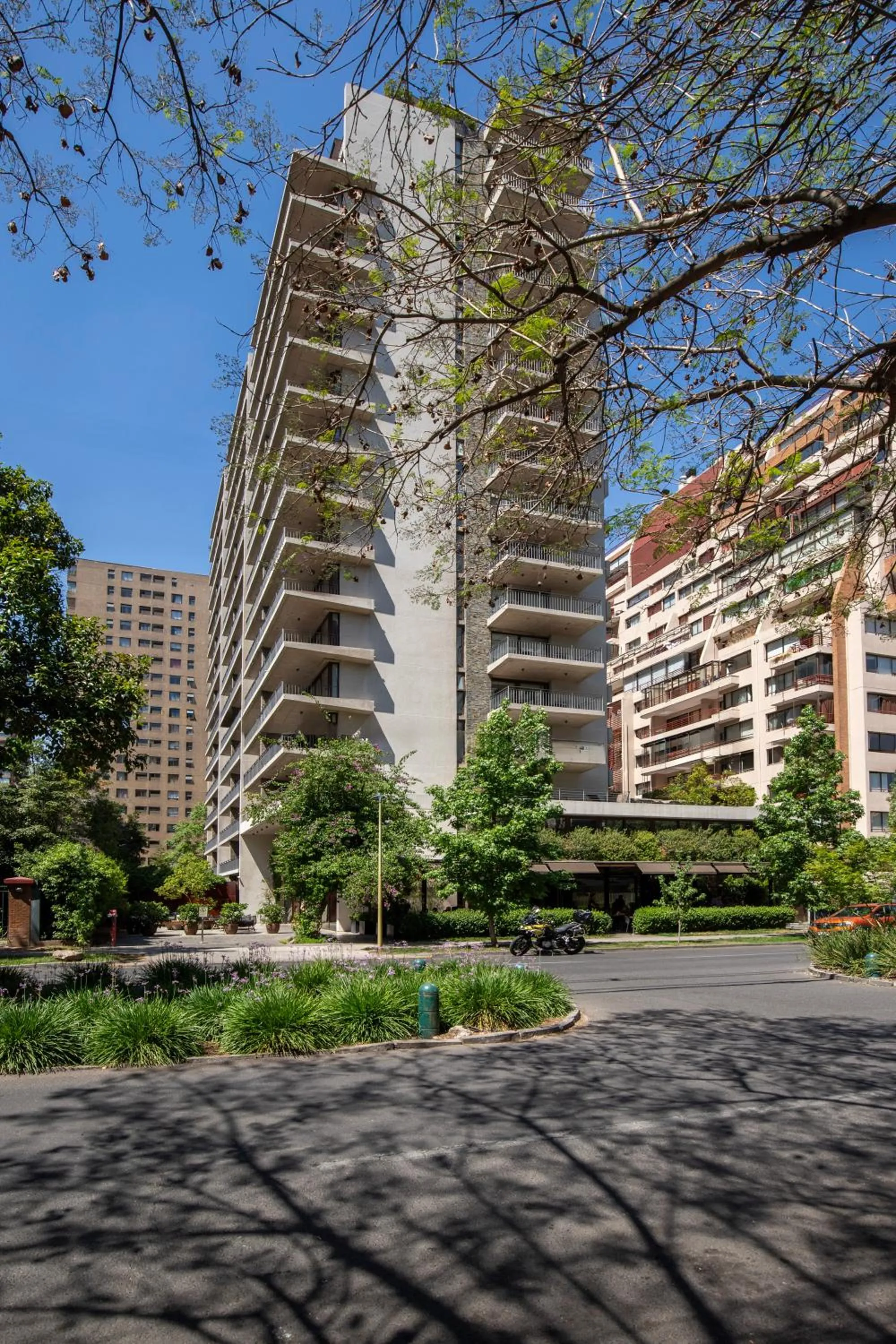 Restaurant/places to eat in The Place