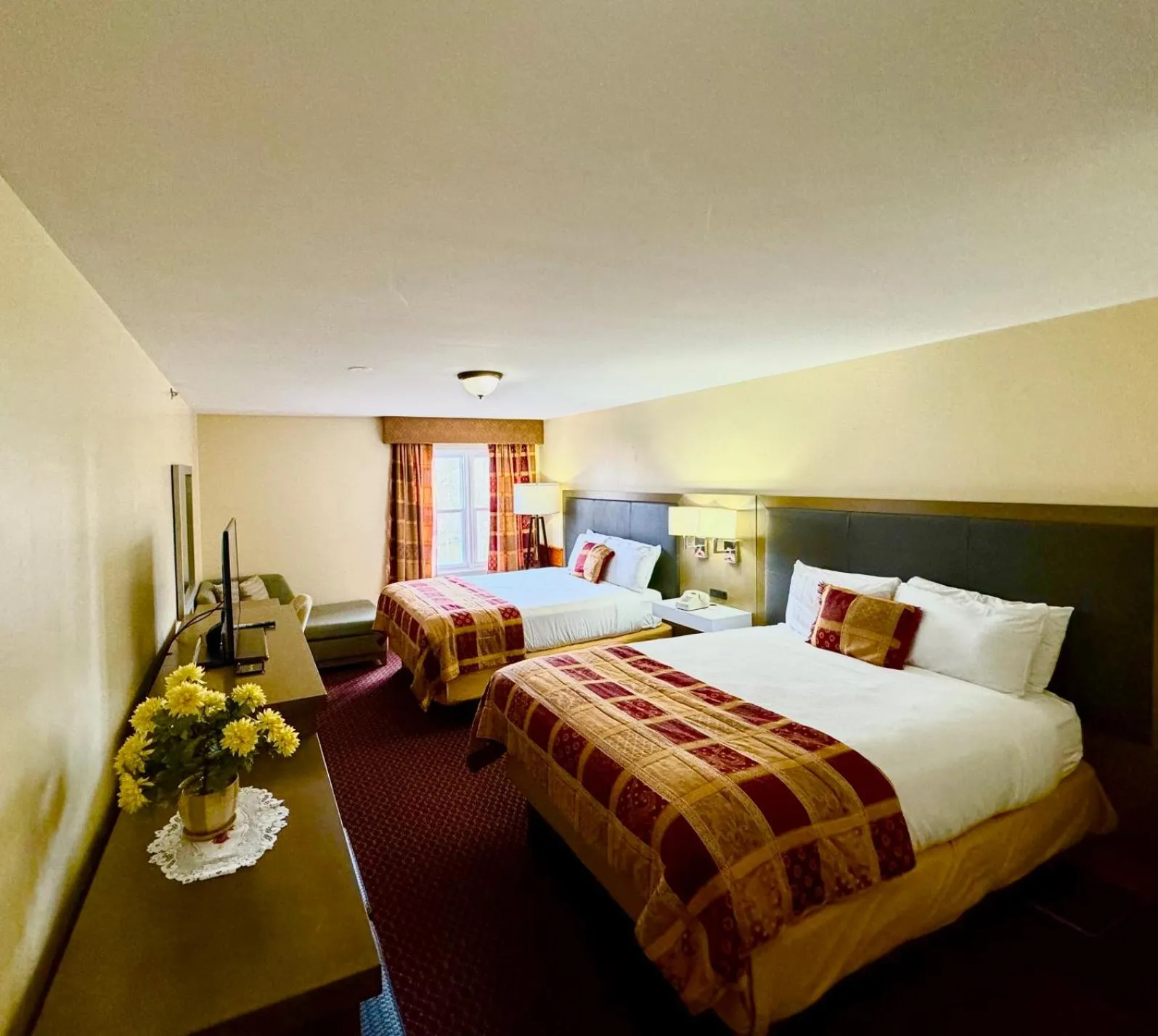 Breakfast, Bed in Merrill Farm Inn