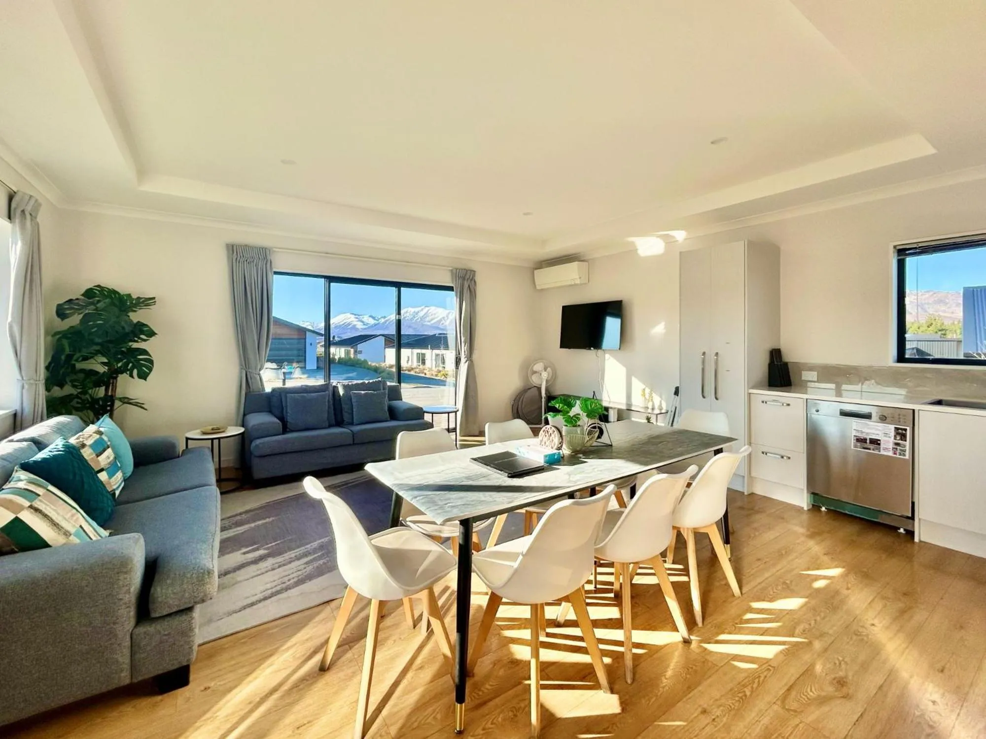 Living room in Matariki Star