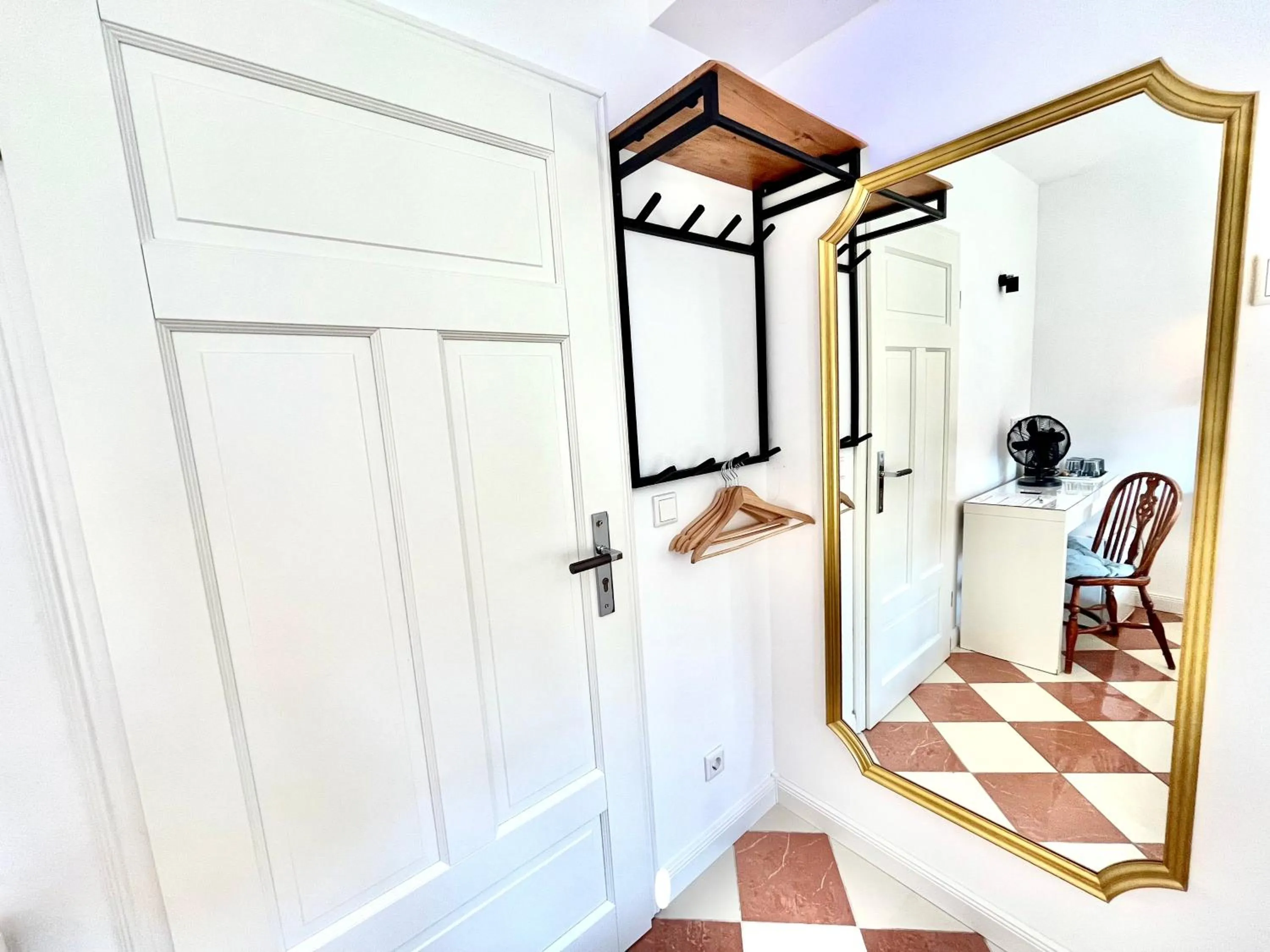 VILLA ORCHARD Frankfurt